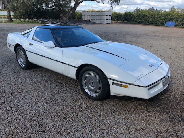 1989 CHEVROLET CORVETTE C4 COUPE