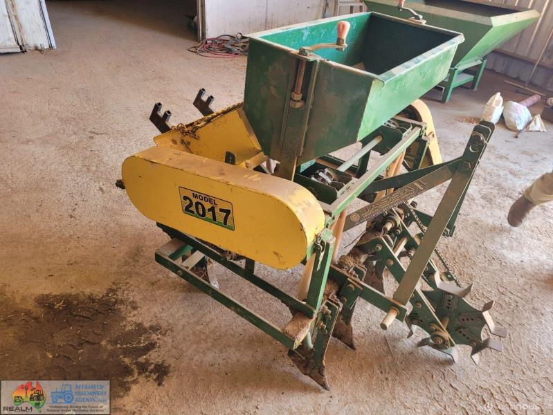 2017 Jassa Twin Row Precision Seeder