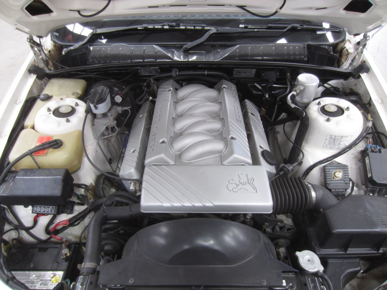 1991 HOLDEN COMMODORE VN SS SEDAN