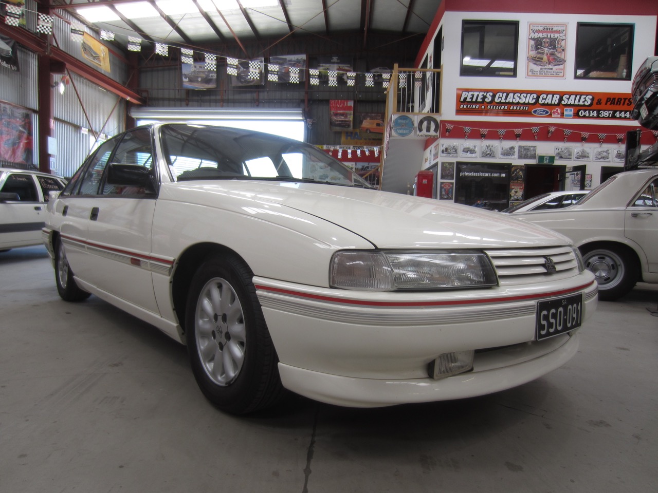 1991 HOLDEN COMMODORE VN SS SEDAN