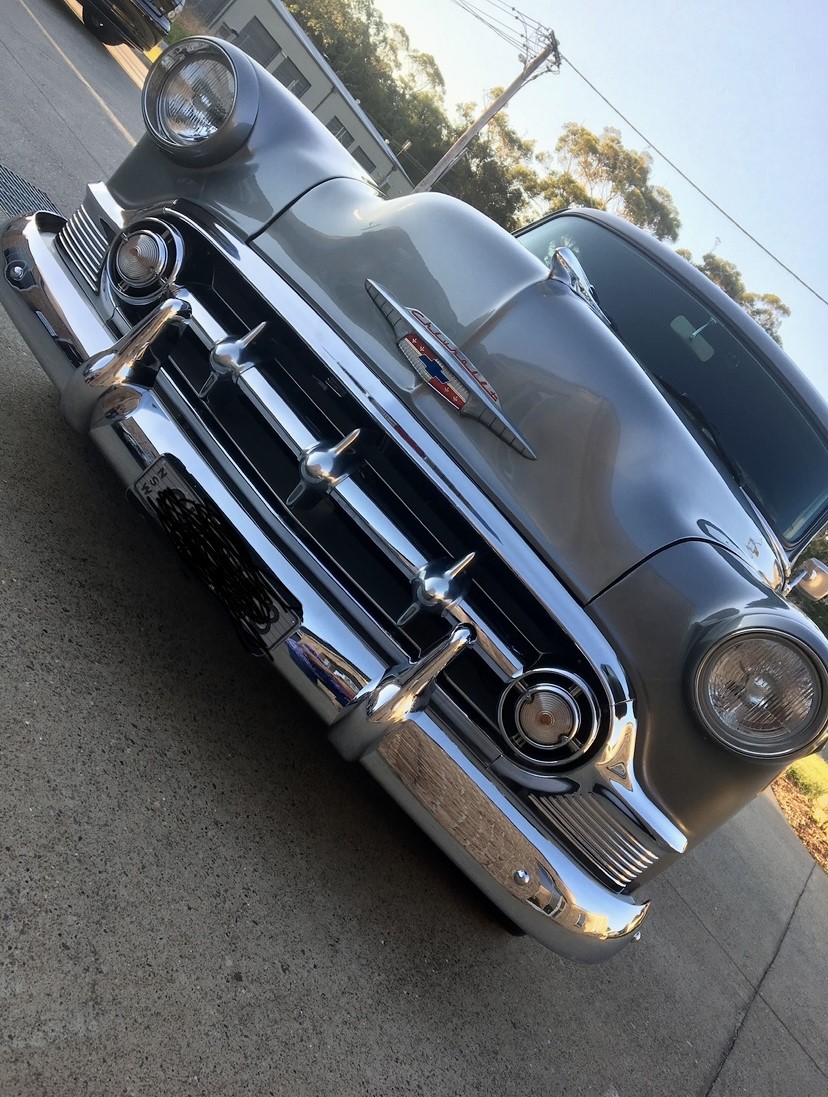 1953 CHEVROLET SEDAN