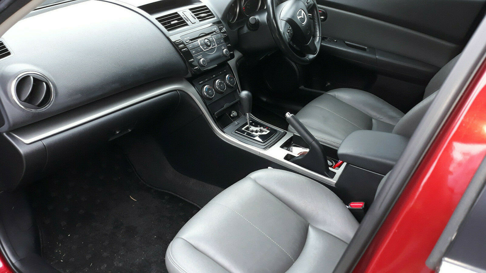 2010 MAZDA 6 HATCH