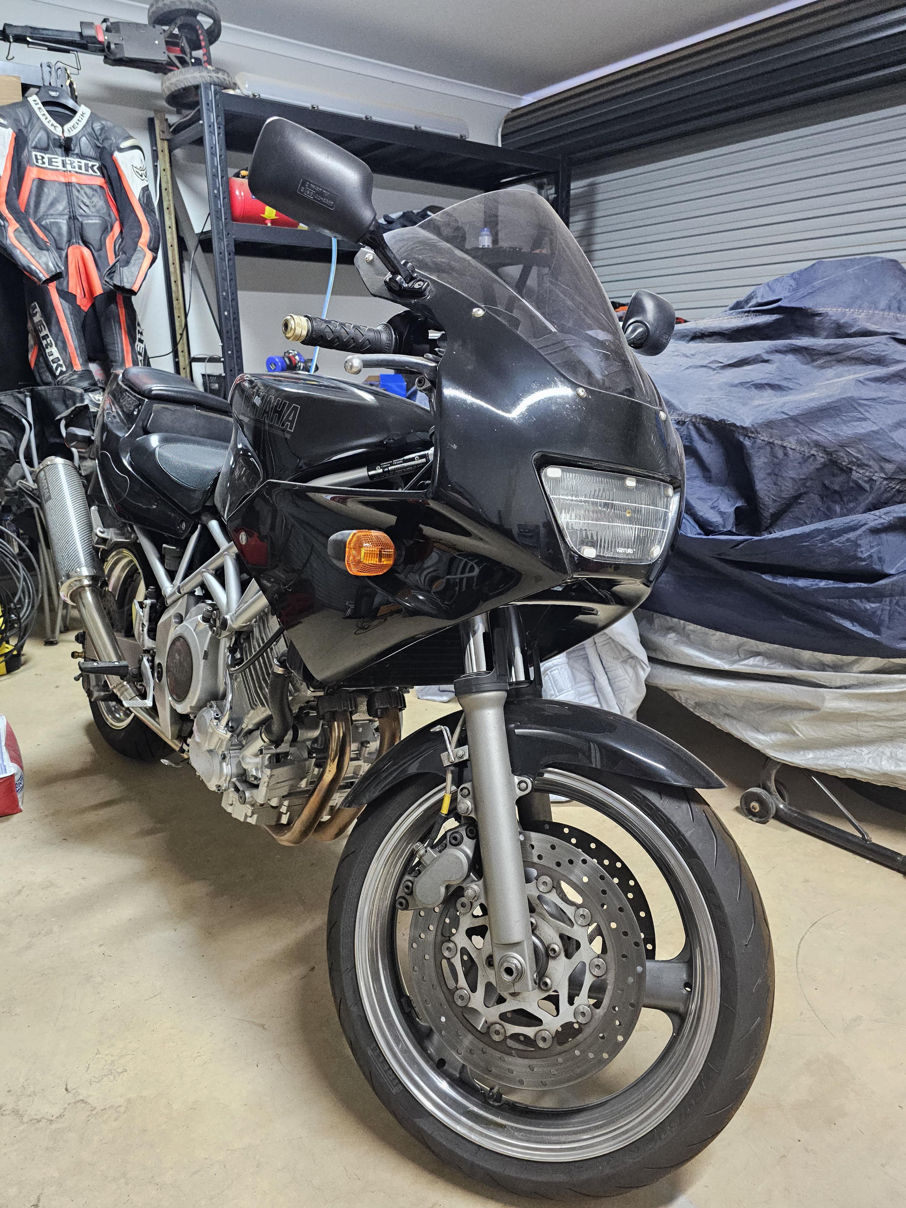1999 YAMAHA TRX850 SPORTS
