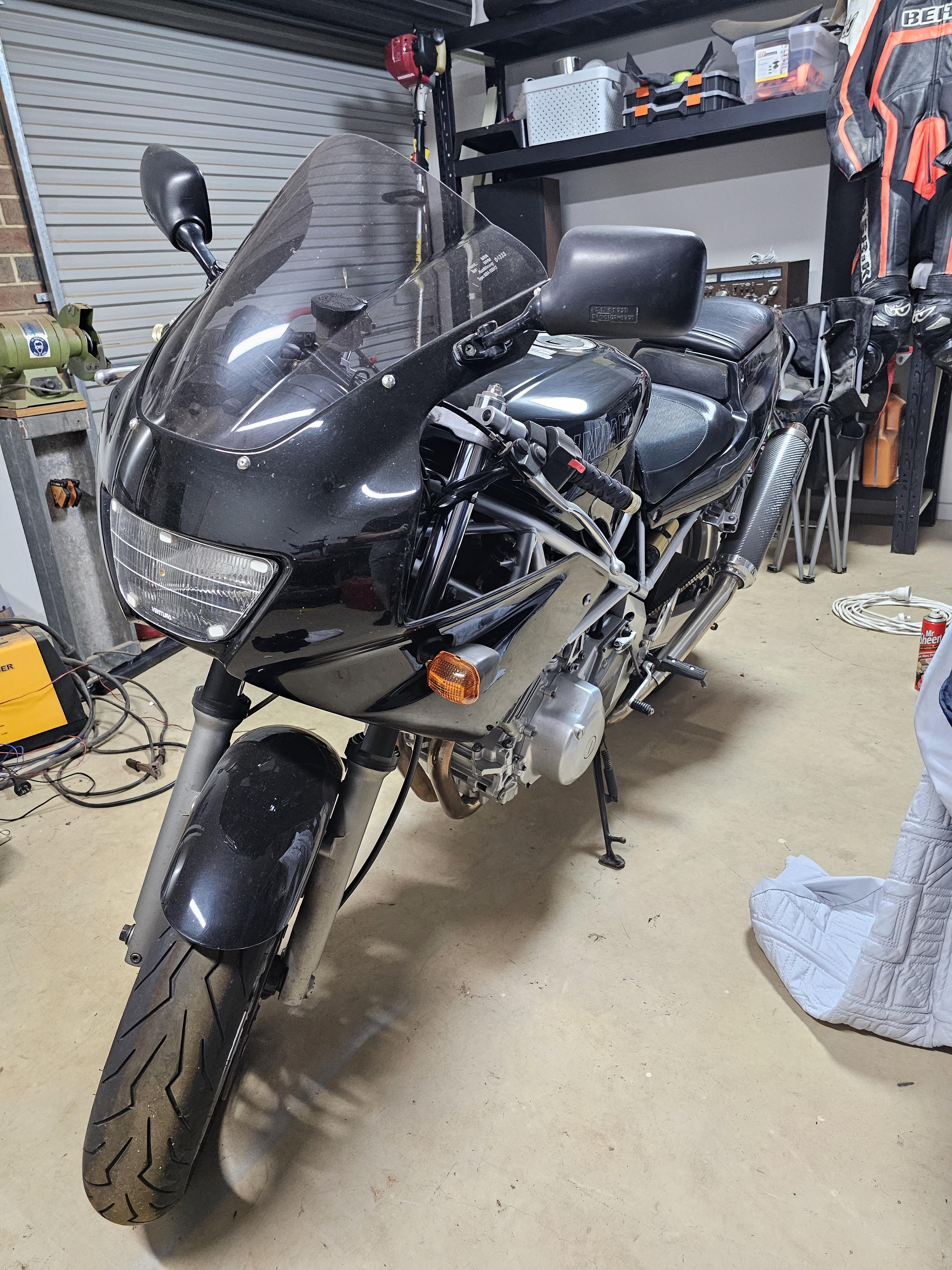 1999 YAMAHA TRX850 SPORTS