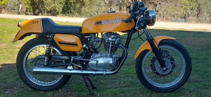 1974 DUCATI DESMO 250CC ROAD 