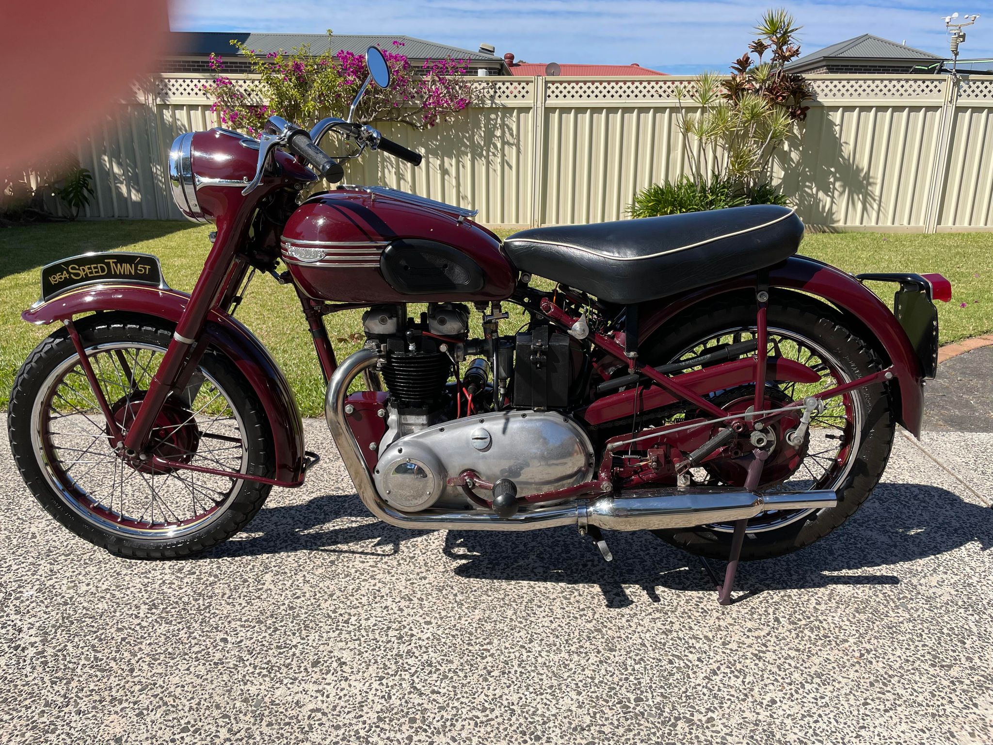 1954 TRIUMPH SPEED TWIN 5T ROAD