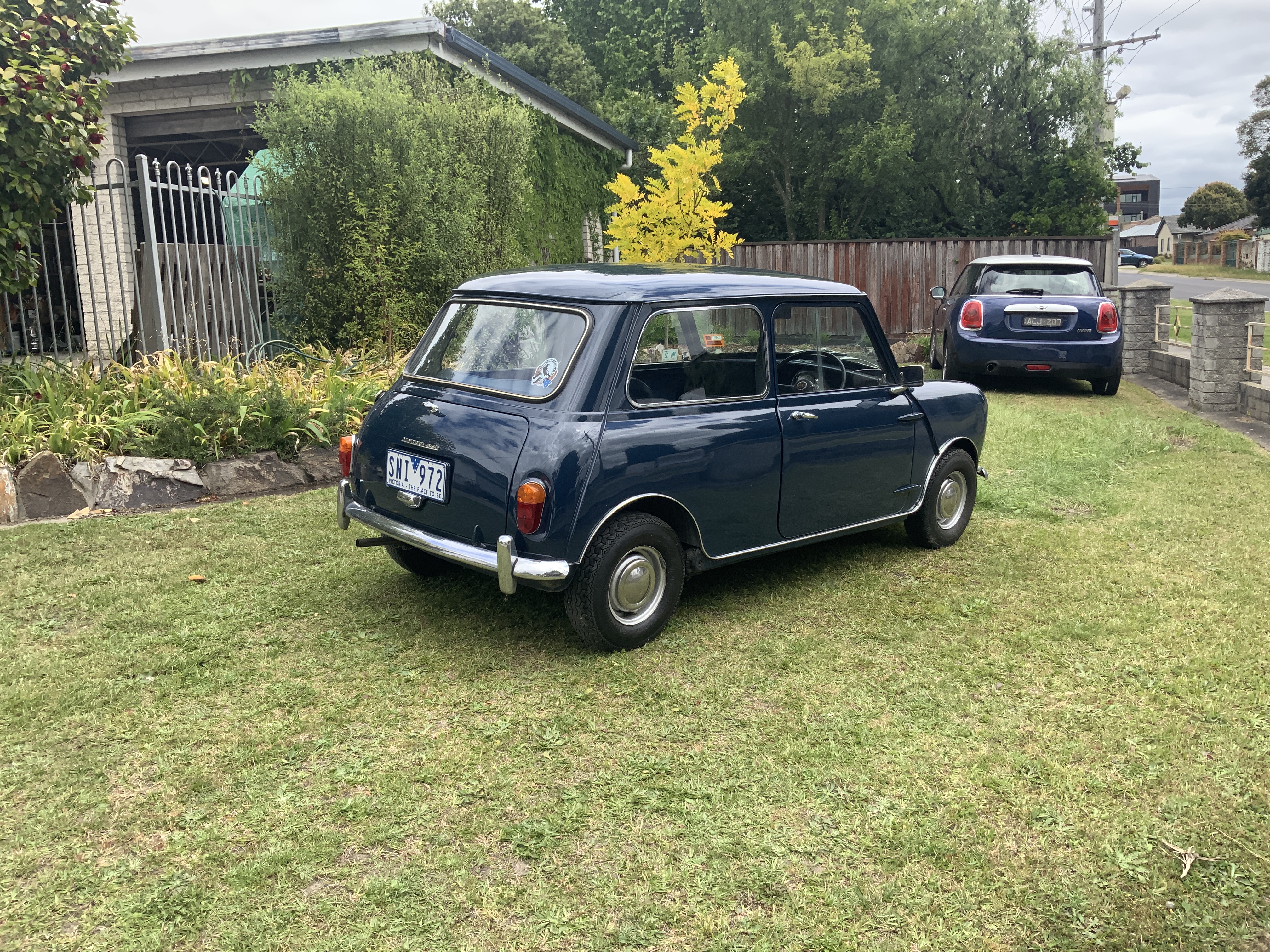 1963 MORRIS 850 4 SP MANUAL 2D SEDAN