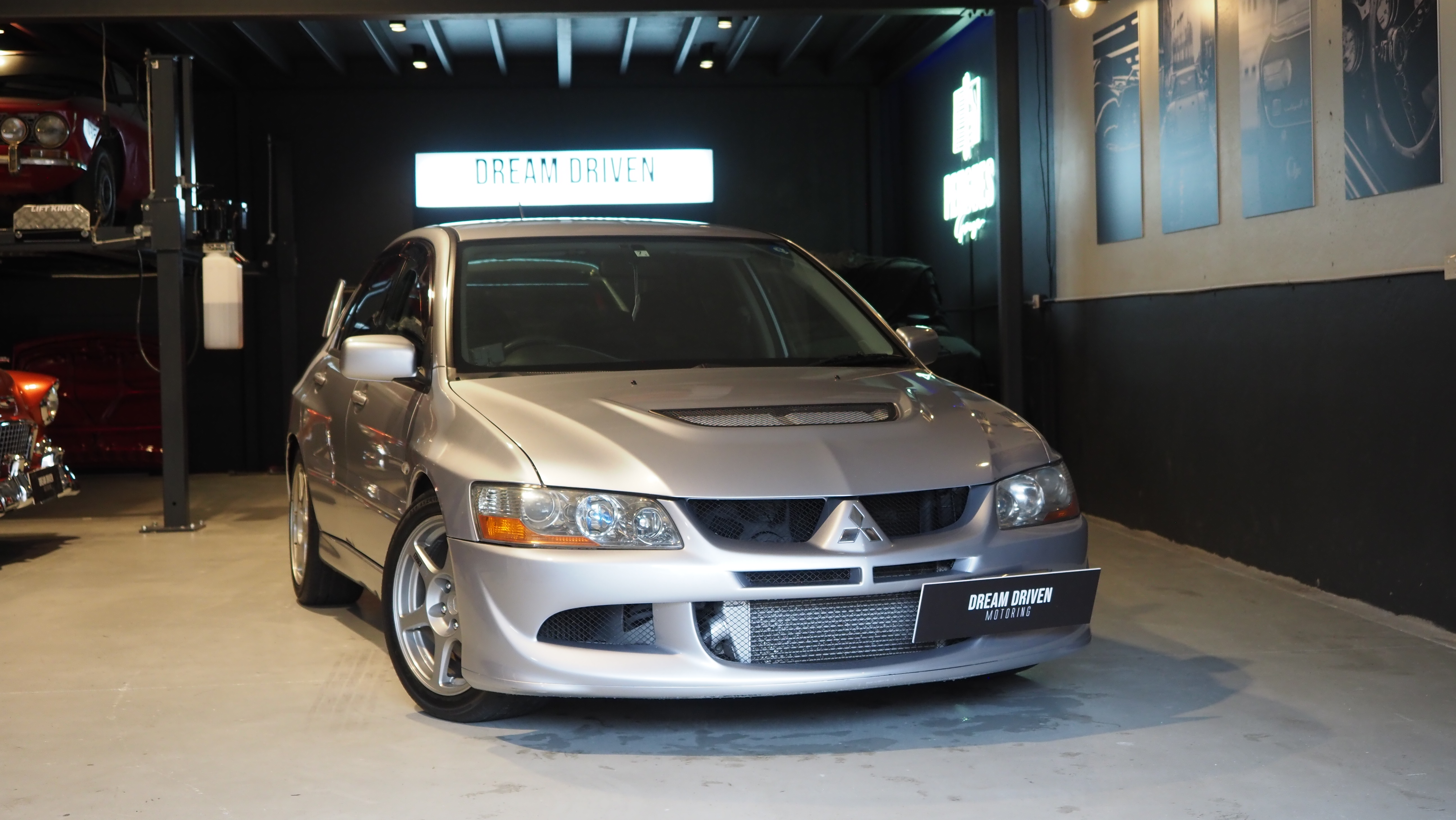 2003 MITSUBISHI LANCER EVOLUTION VIII SEDAN
