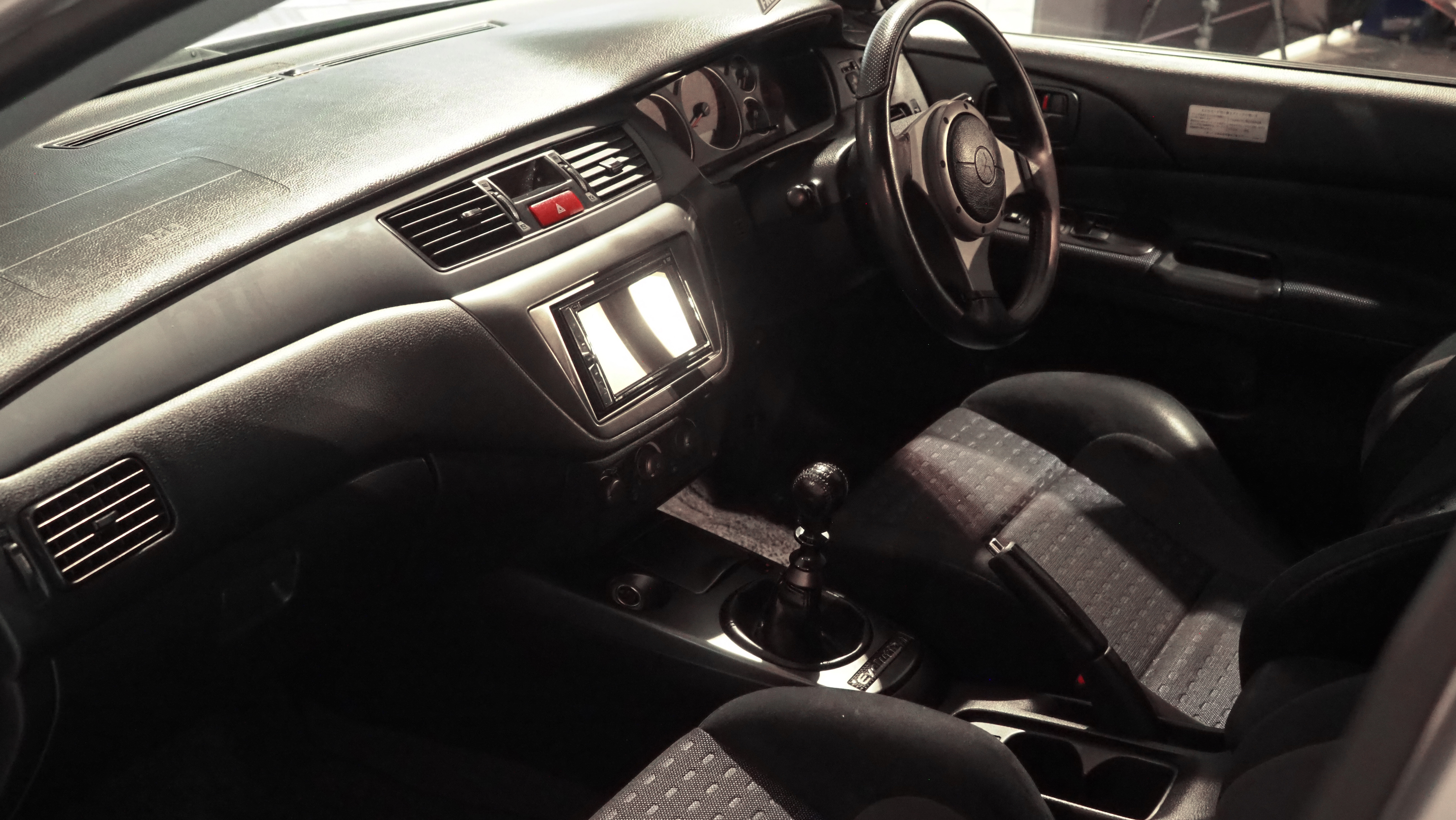 2003 MITSUBISHI LANCER EVOLUTION VIII SEDAN