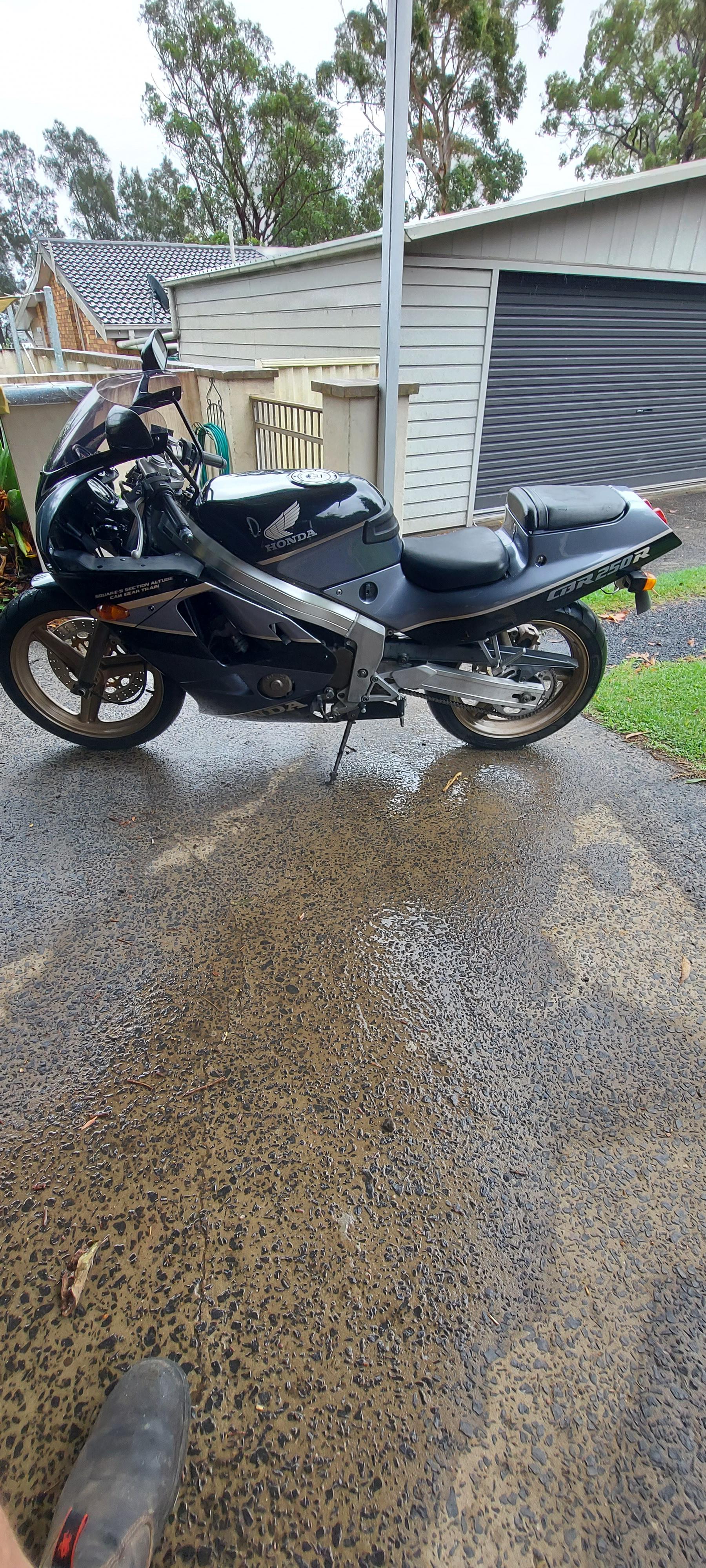 1988 HONDA CBR250R ROAD