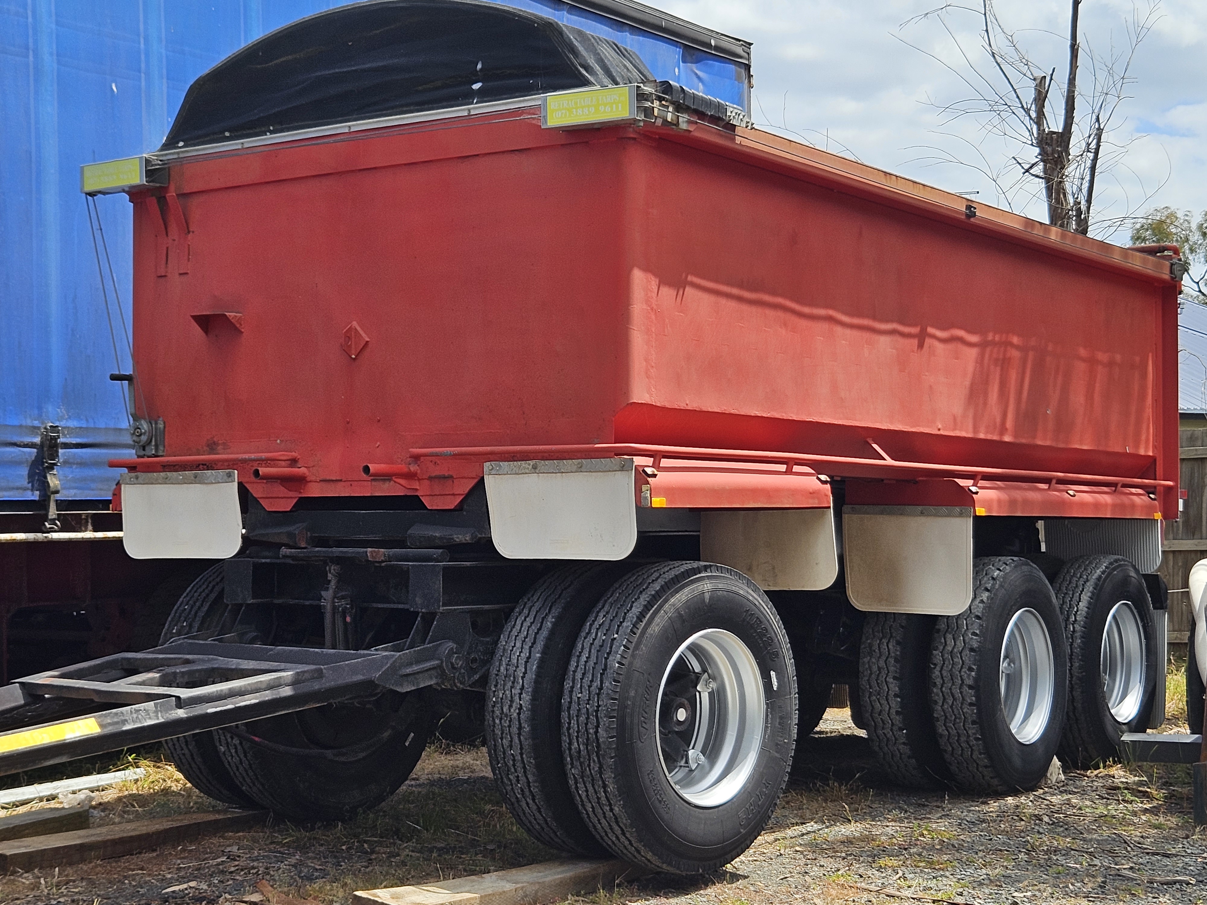 HAMELEX TIPPER DOG TRAILER