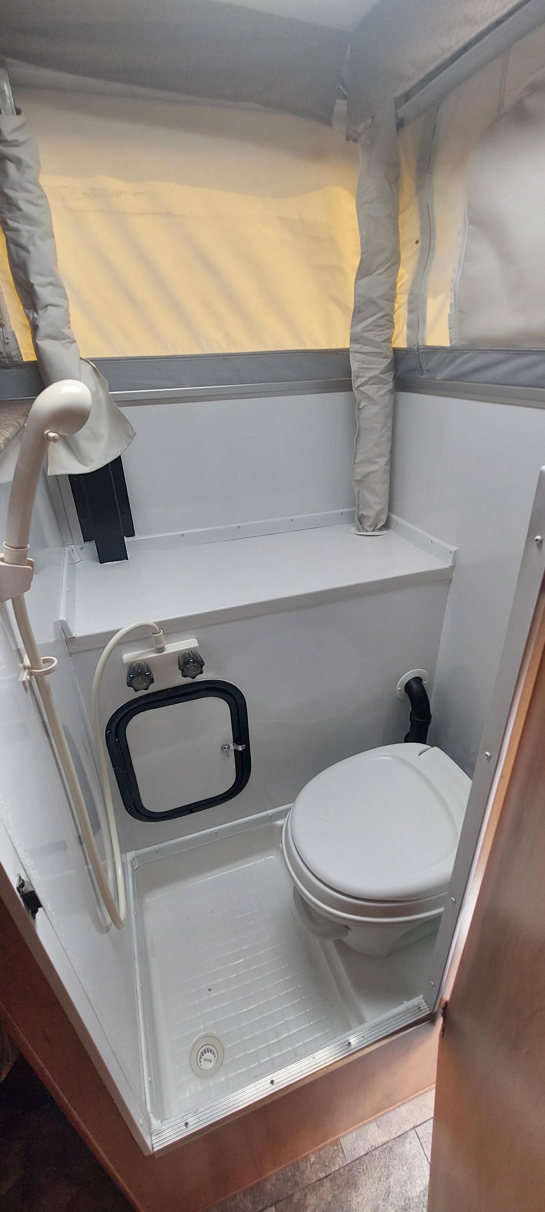2017 IVECO DAILY 4X4 EXPEDITION CAMPER