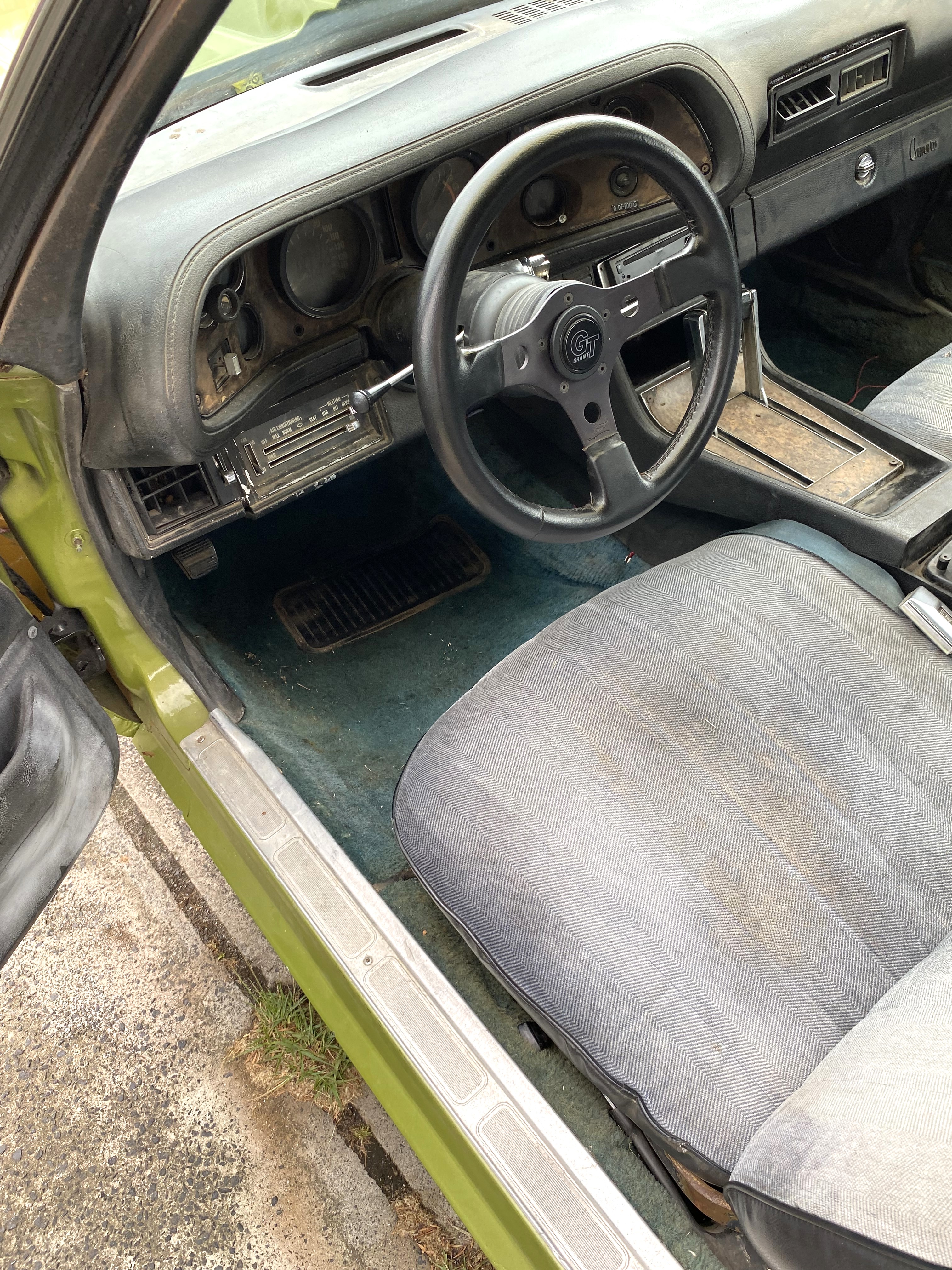 1970 CHEVROLET CAMARO SPLIT BUMPER COUPE