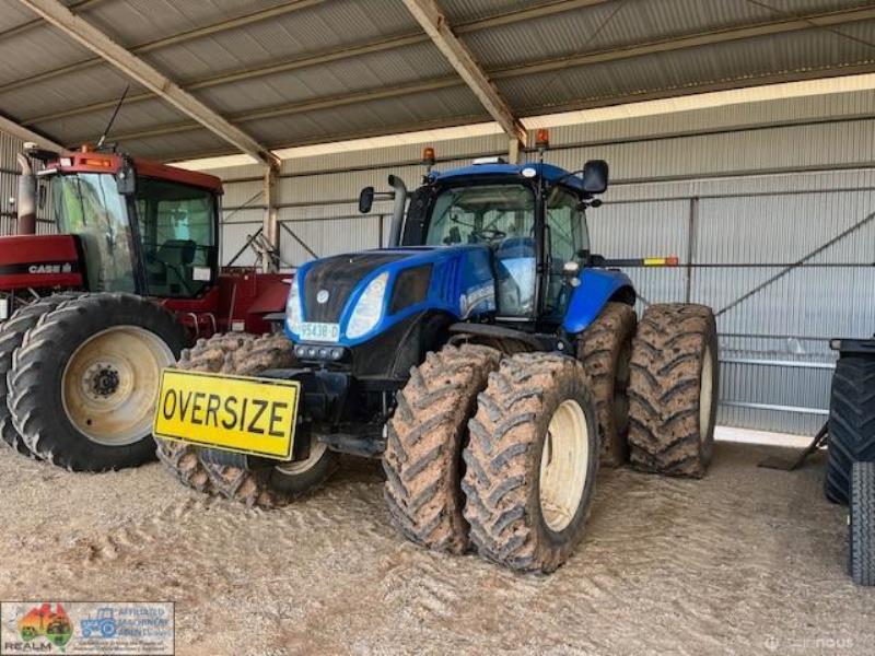 New Holland T8 Tractor