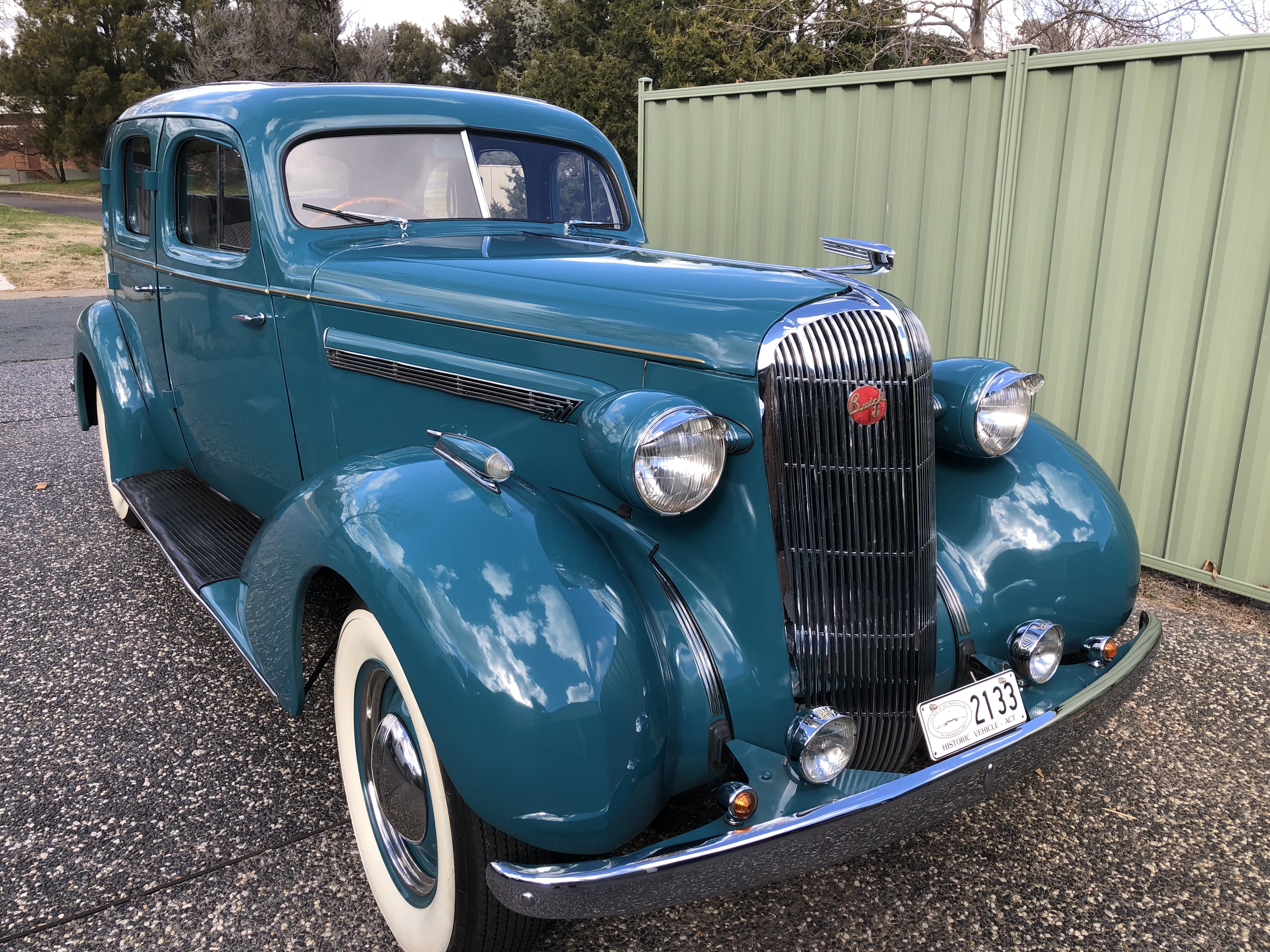 1936 BUICK STRAIGHT 8 SEDAN