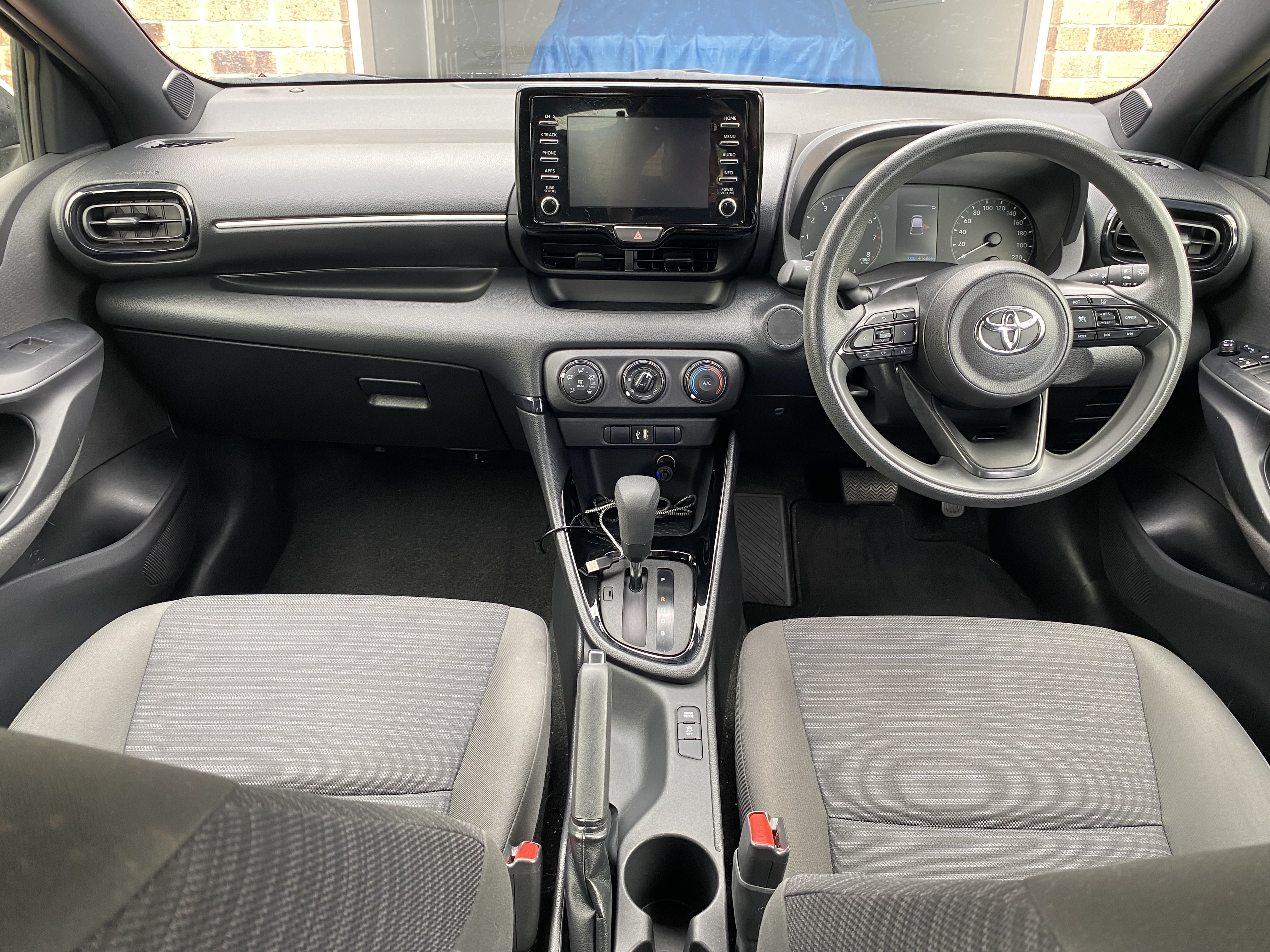 2021 TOYOTA YARIS ASCENT SPORT AUTO