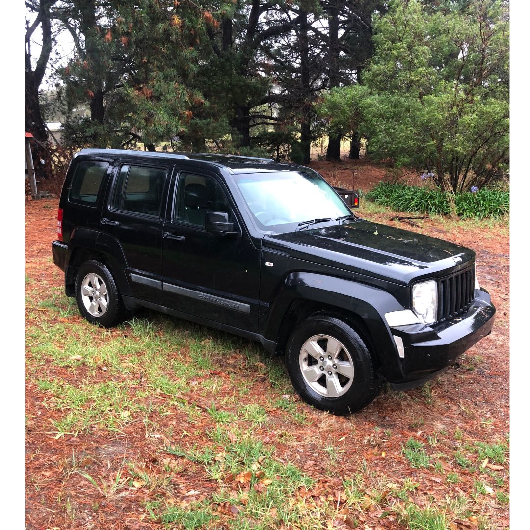 2011 JEEP CHEROKEE KK SPORT (4x4) 4 SP AUTOMATIC 4D WAGON