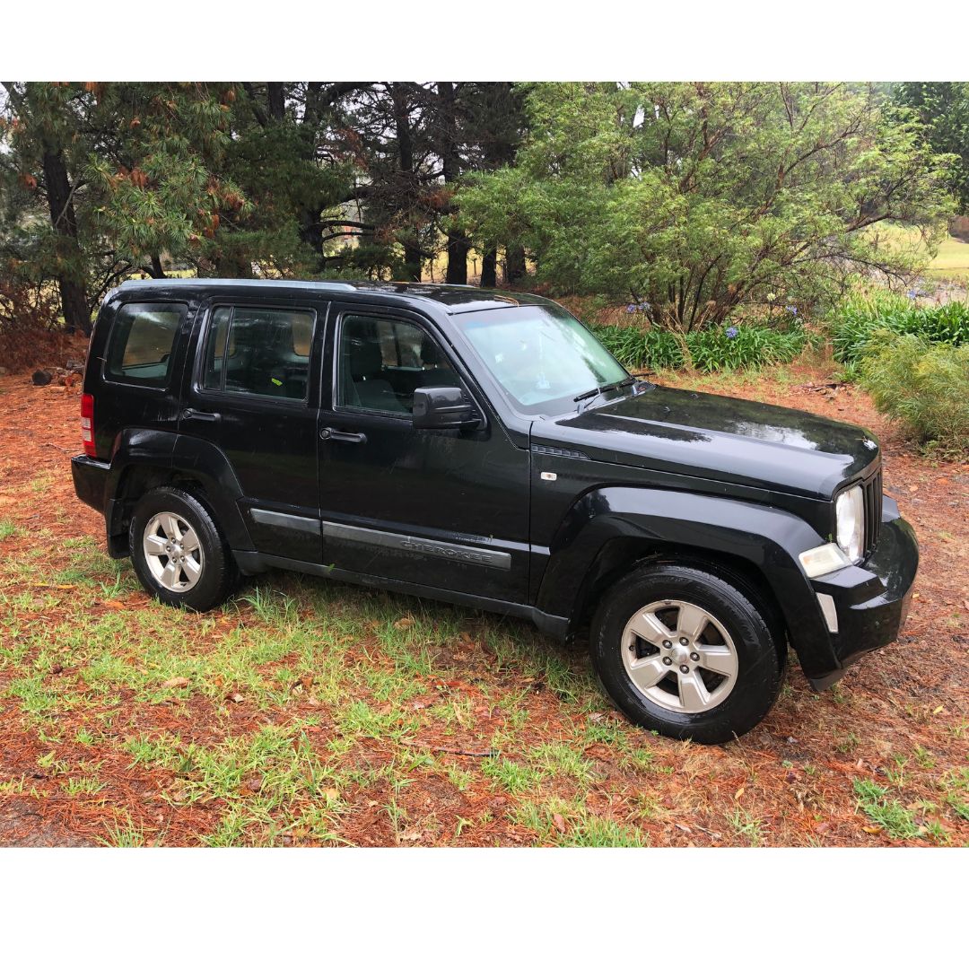 2011 JEEP CHEROKEE KK SPORT (4x4) 4 SP AUTOMATIC 4D WAGON