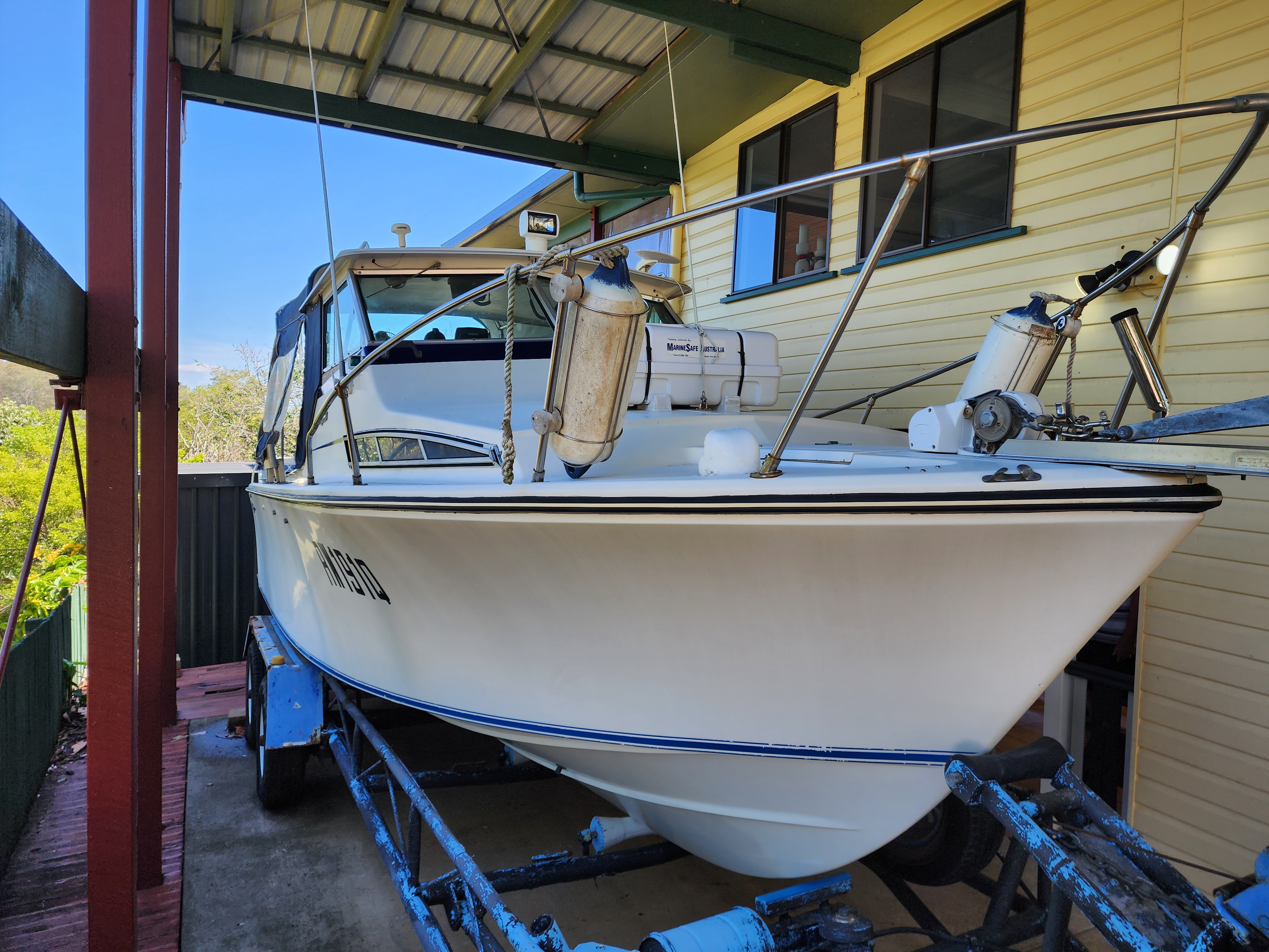 1984 SAVAGE RANGER CABIN