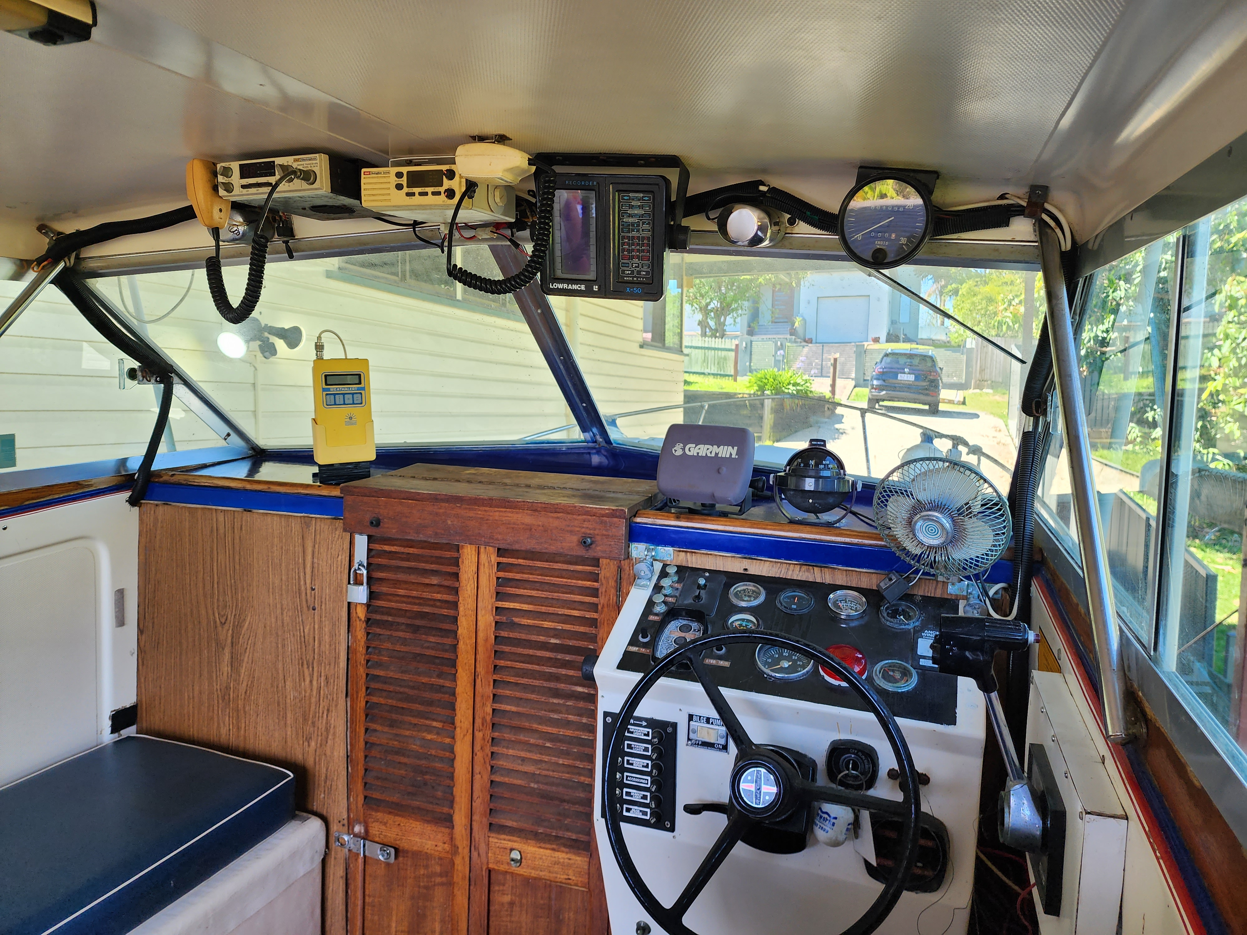 1984 SAVAGE 10' /305 PUNT