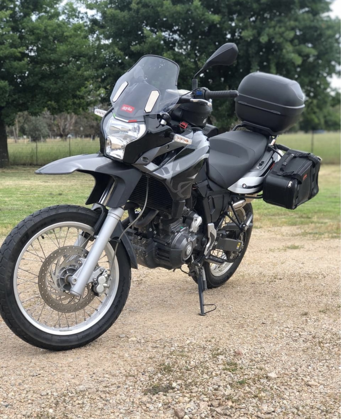 2009 APRILIA PEGASO FACTORY 650 DUAL SPORTS