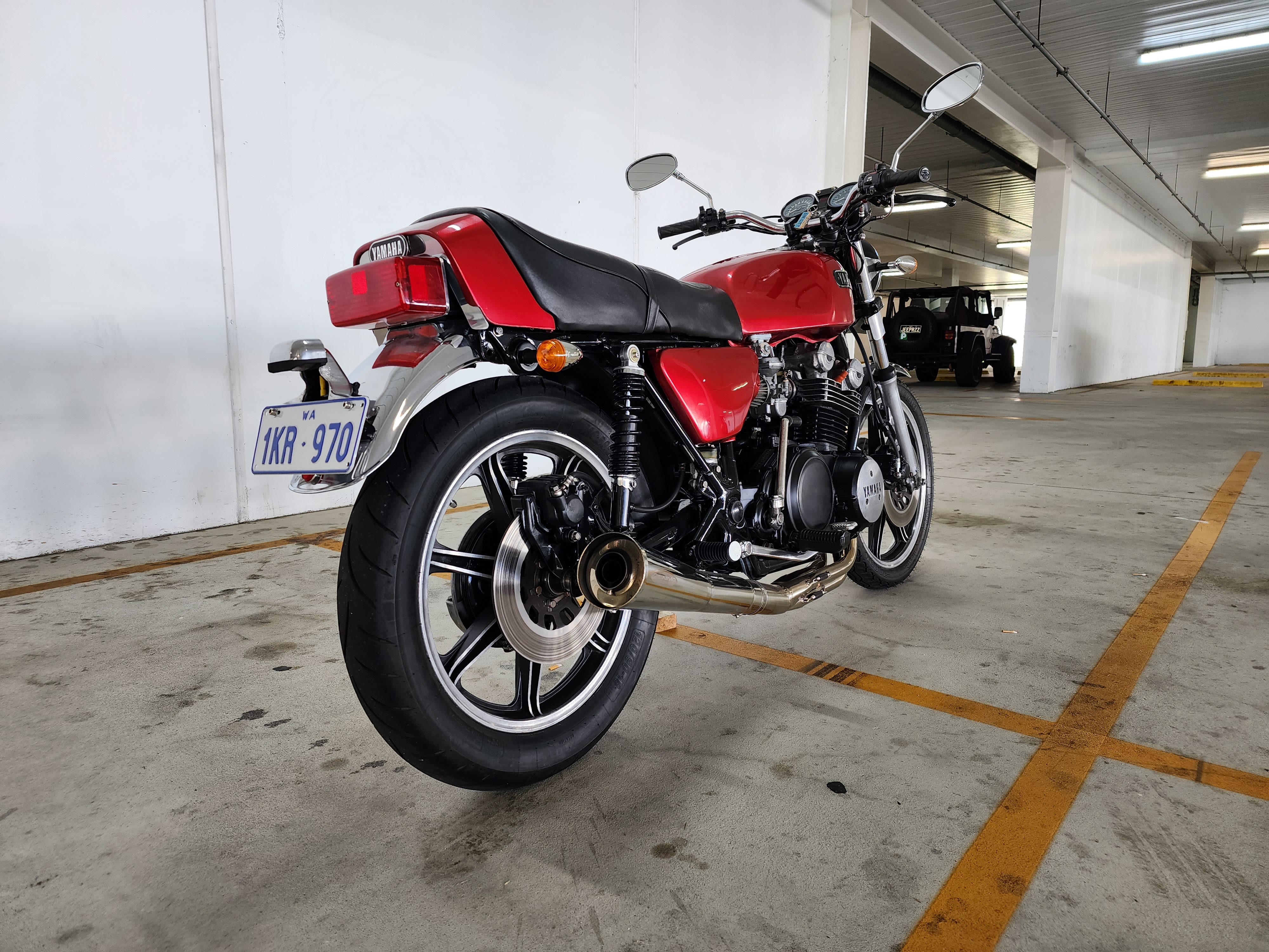 1977 YAMAHA XS750 ROAD