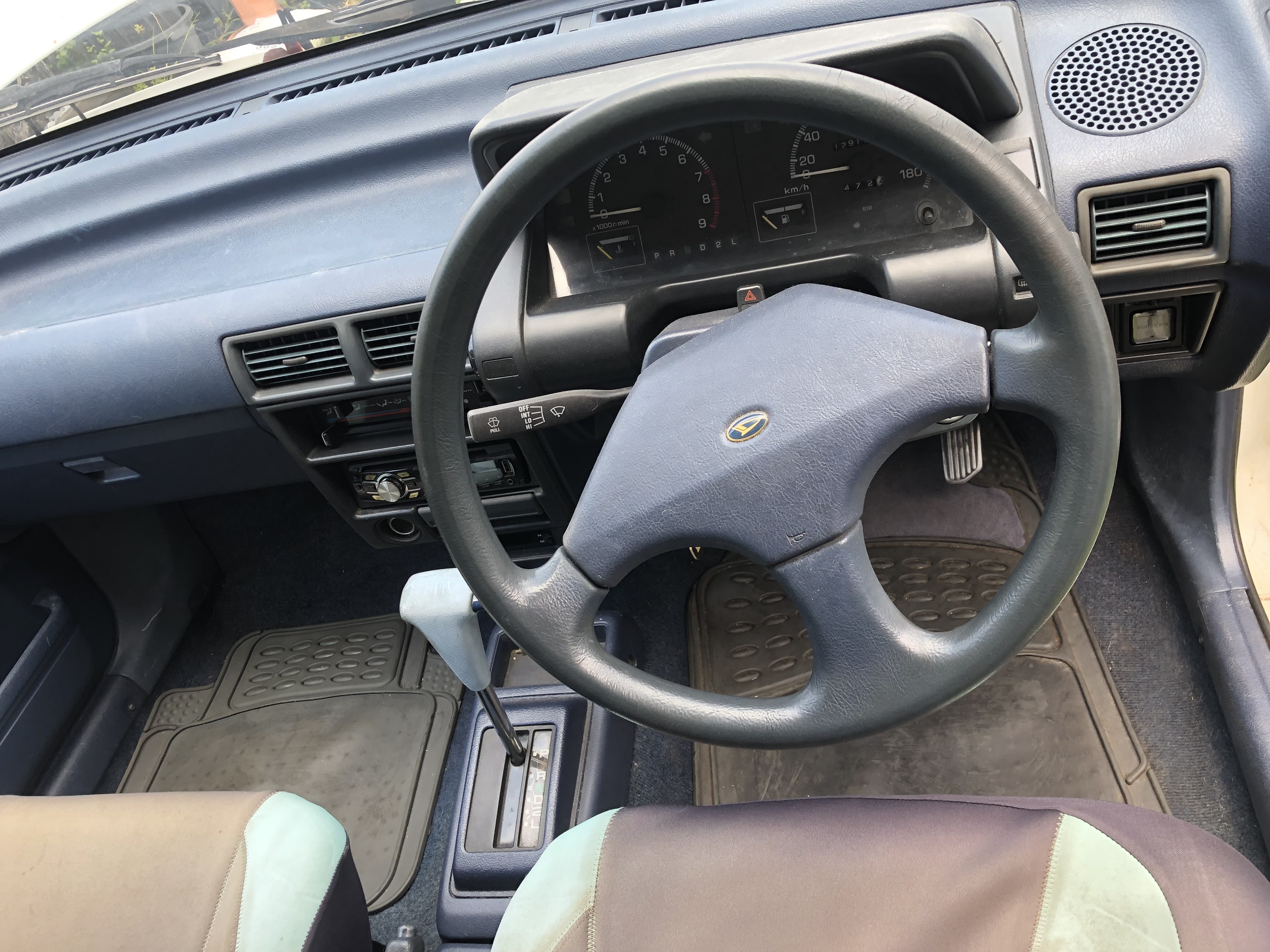 1992 DAIHATSU CHARADE SG 3 SP AUTOMATIC 4D SEDAN