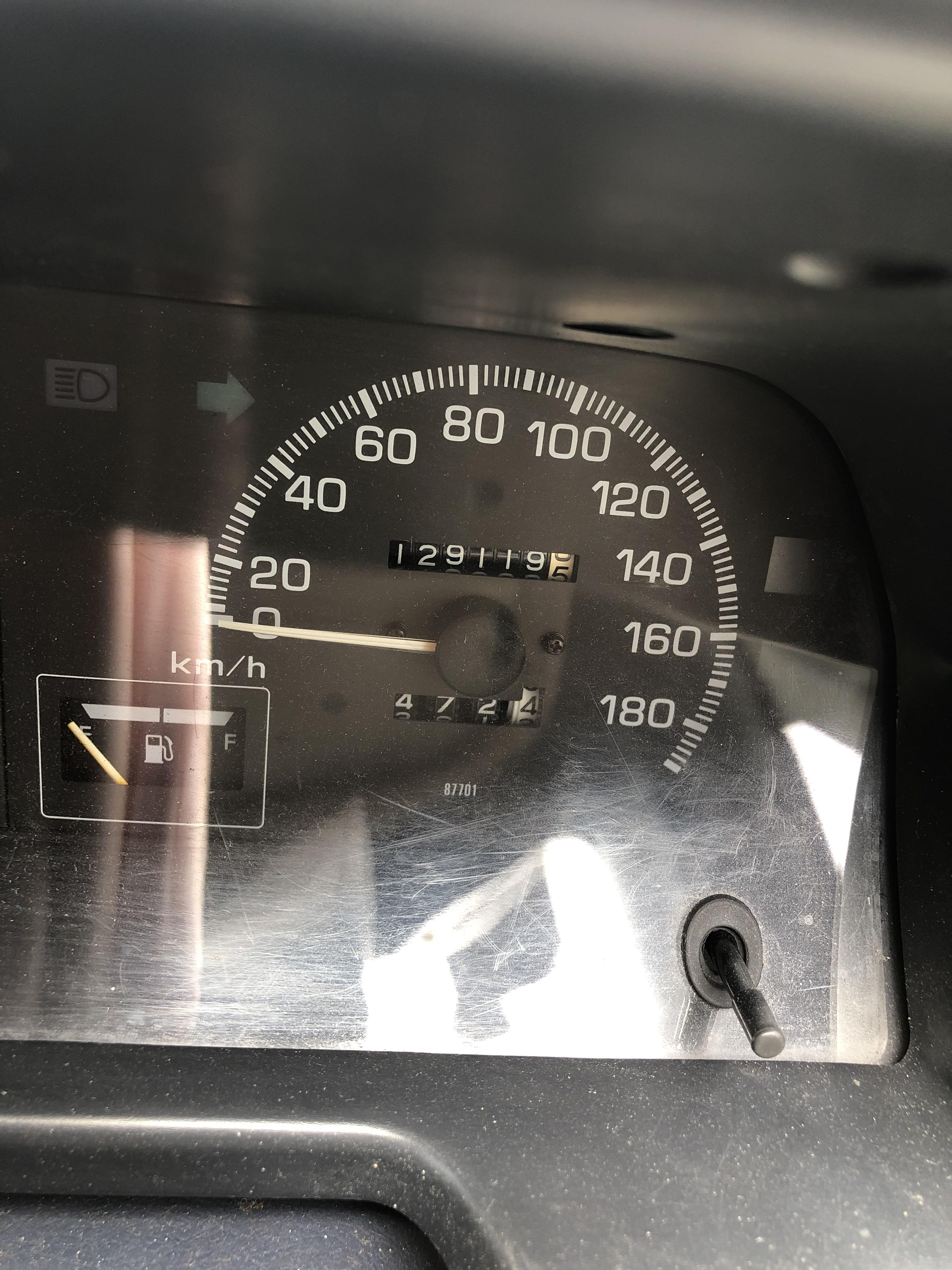 1992 DAIHATSU CHARADE SG 3 SP AUTOMATIC 4D SEDAN