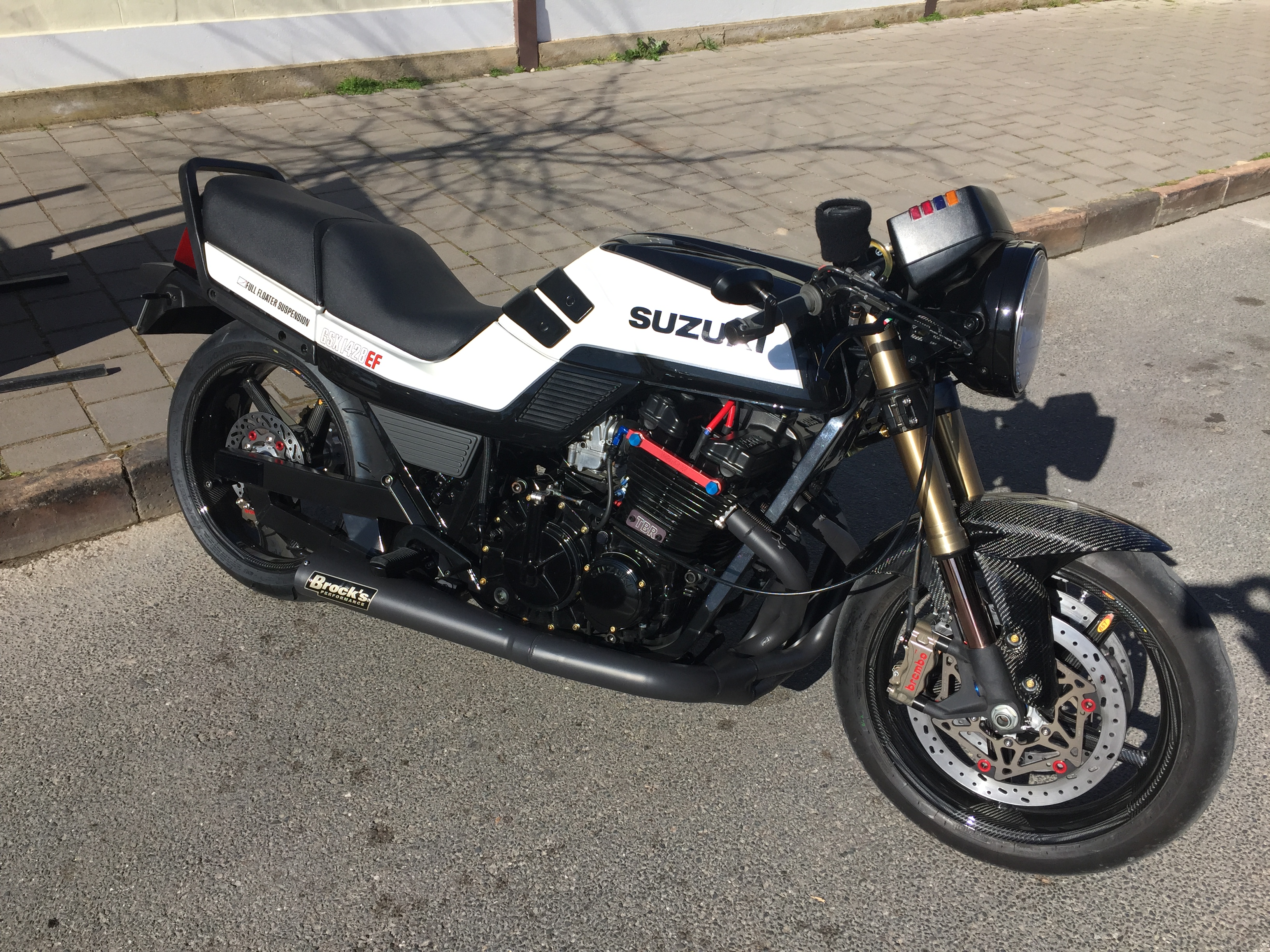 1985 SUZUKI GSX1100EF ROAD 