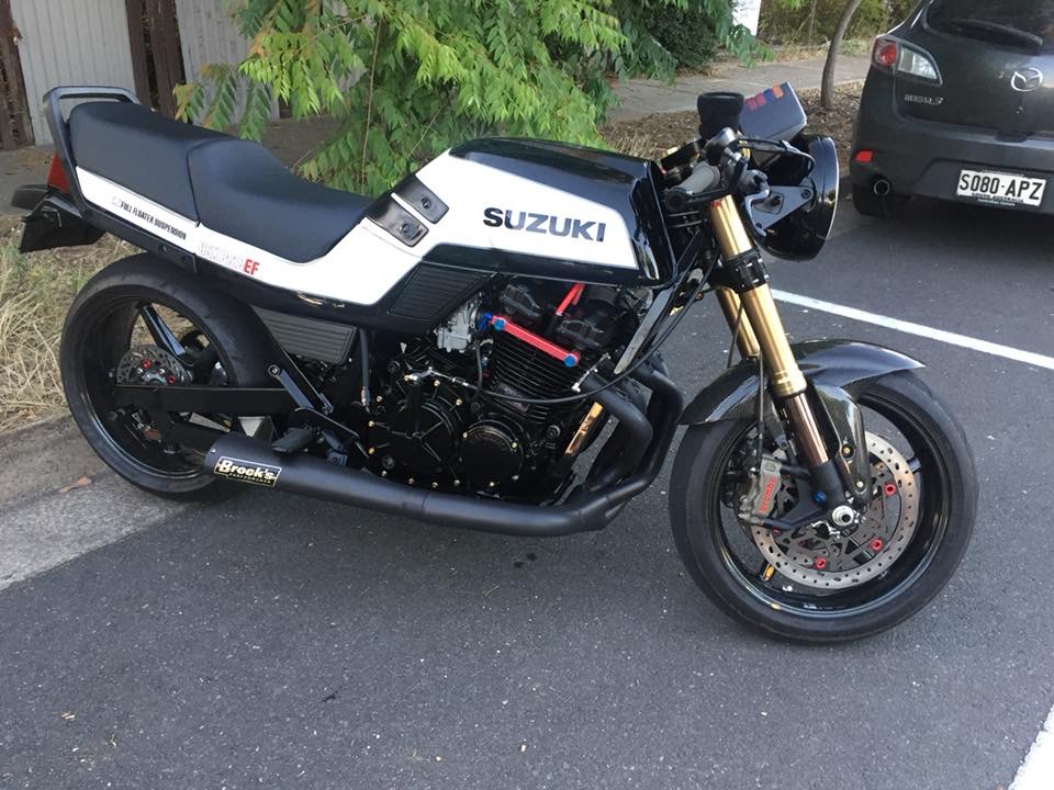 1985 SUZUKI GSX1100EF ROAD 