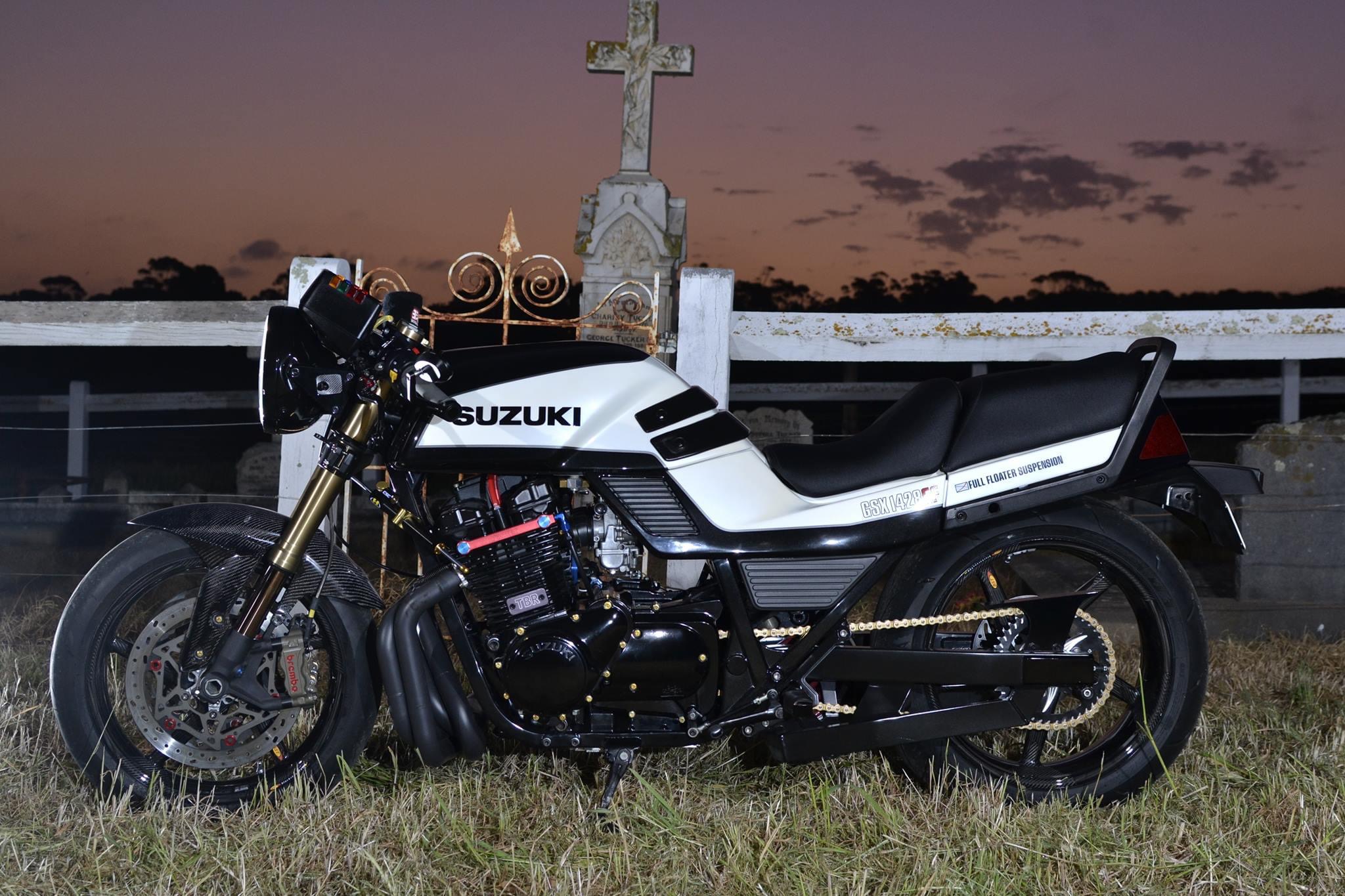 1985 SUZUKI GSX1100EF ROAD 