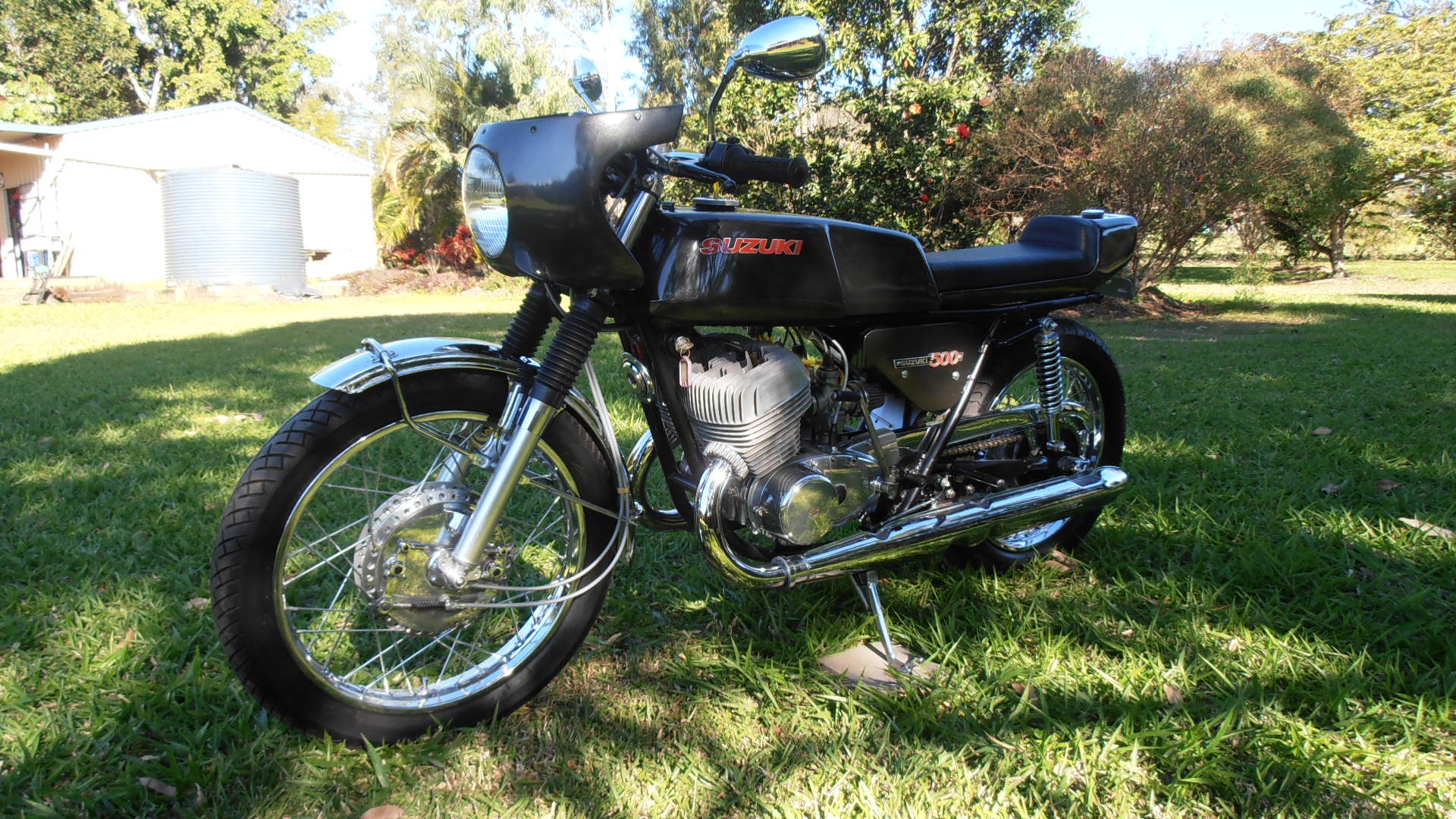 1968 SUZUKI T500 CAFE RACER