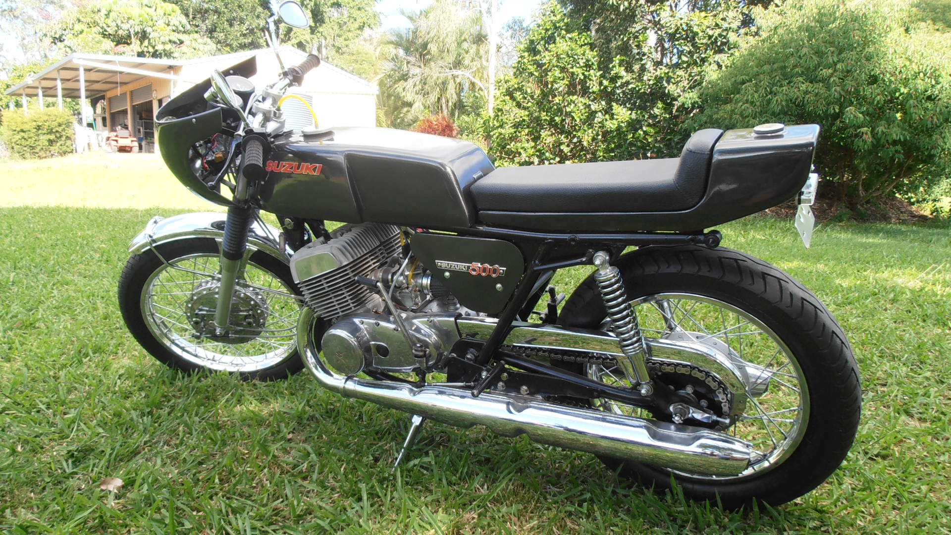 1968 SUZUKI T500 CAFE RACER