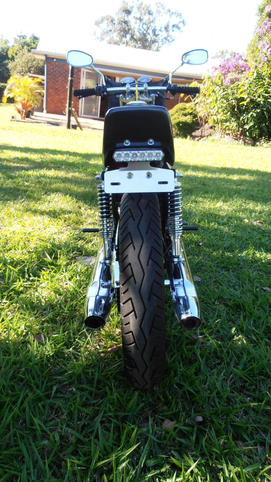 1968 SUZUKI T500 CAFE RACER