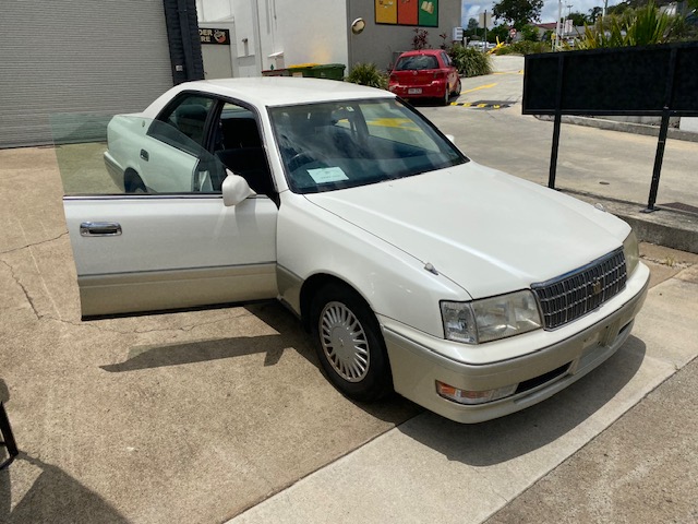 1996 TOYOTA CROWN ROYAL SALOON