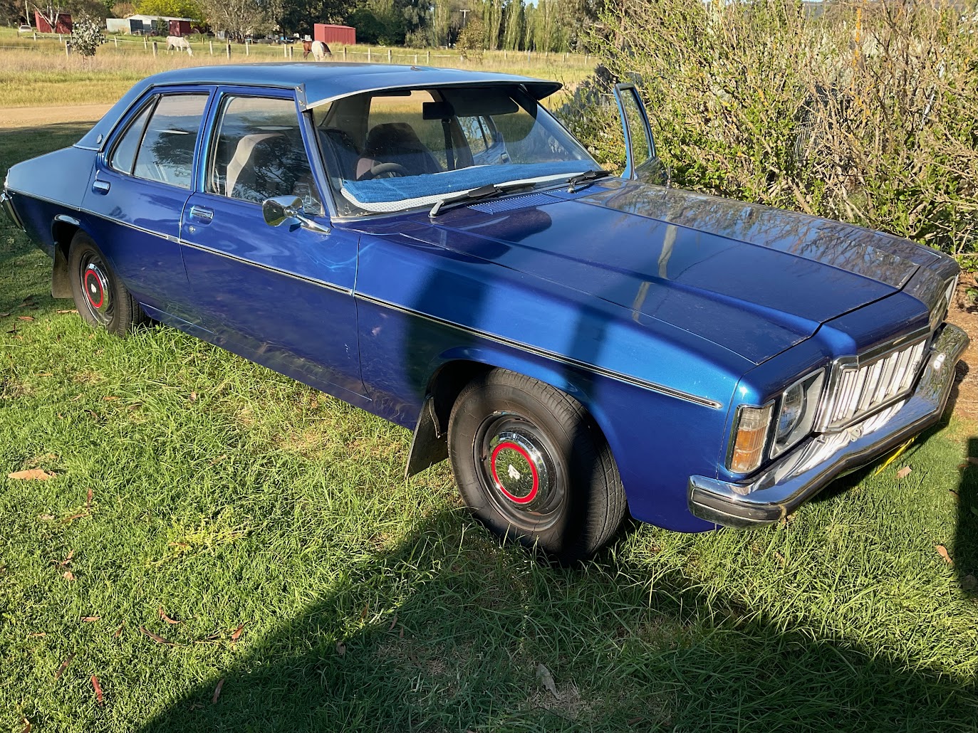 1976 HOLDEN KINGSWOOD HX 50TH ANNIVERSARY SEDAN