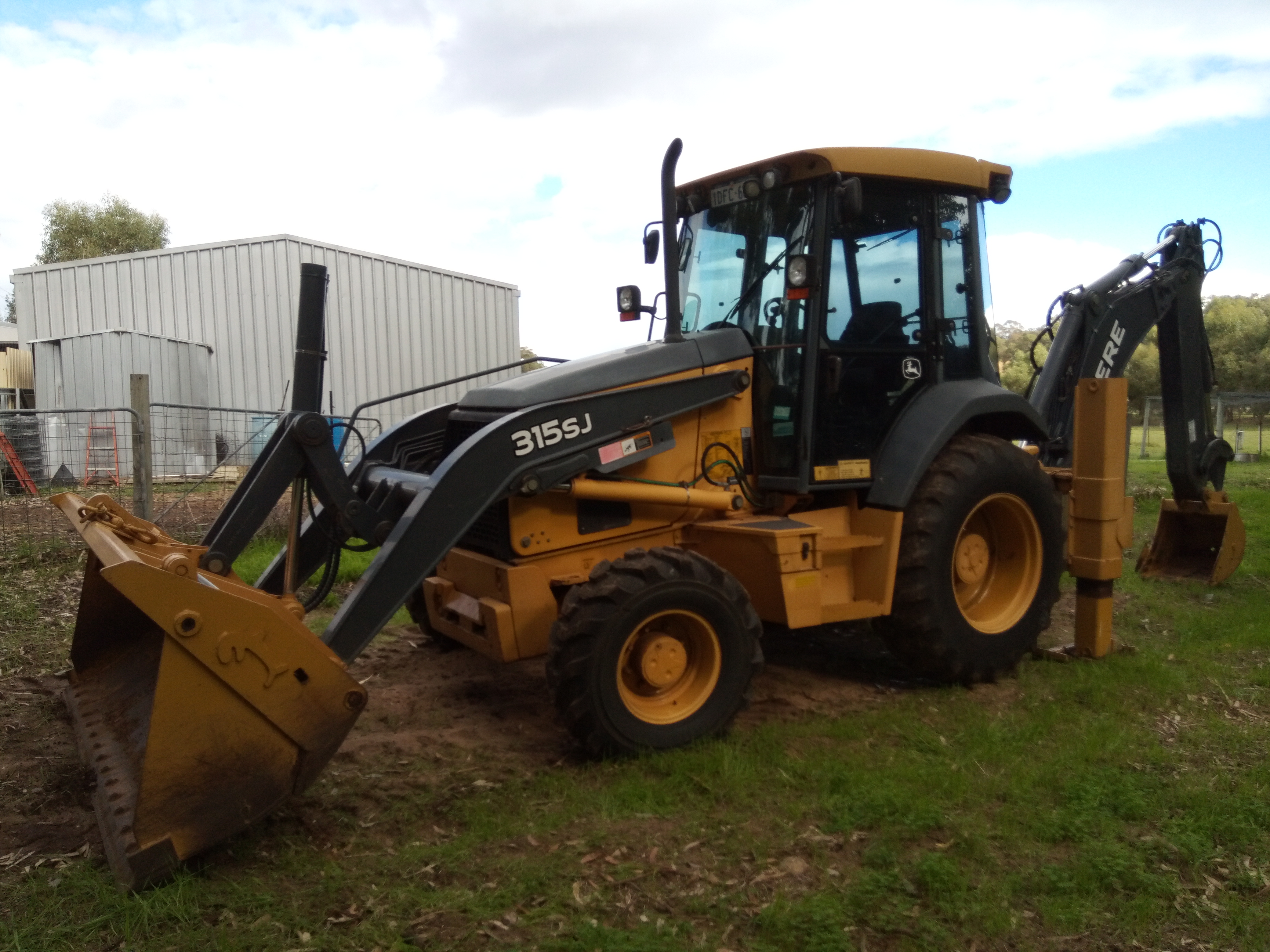 2009 JOHN DEERE 315SJ EXCAVATORS