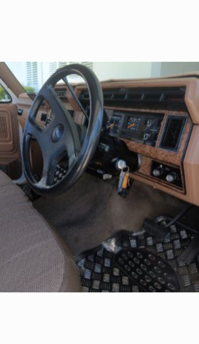 1989 FORD F150 LONG WHEELBASE UTILITY