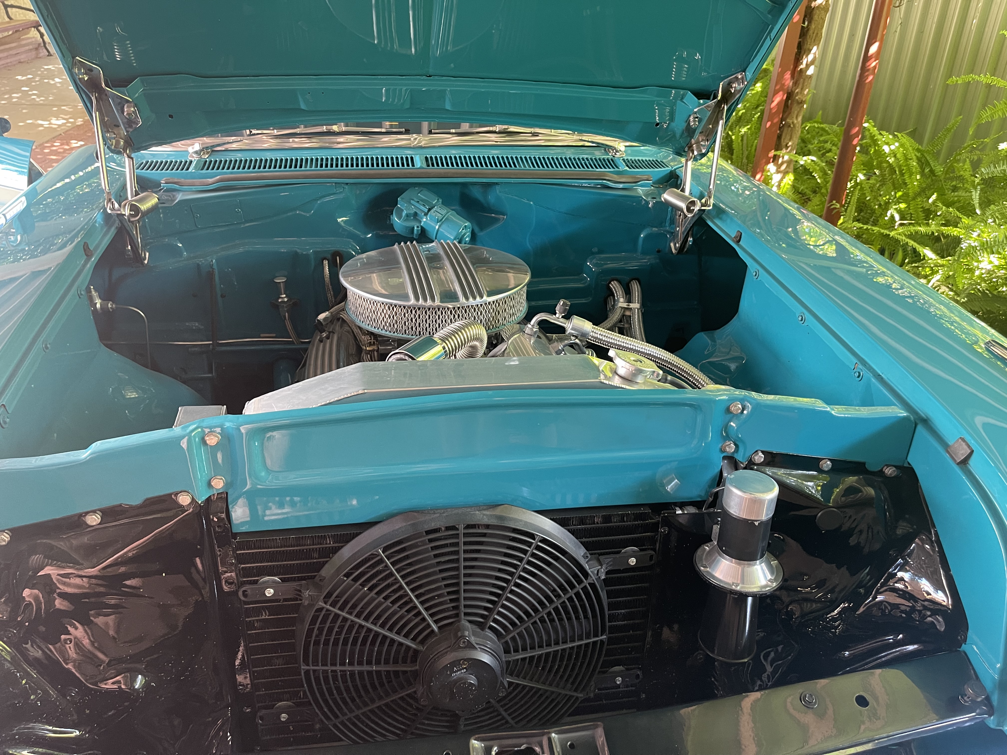 1957 PONTIAC SUPER CHIEF 4D SEDAN