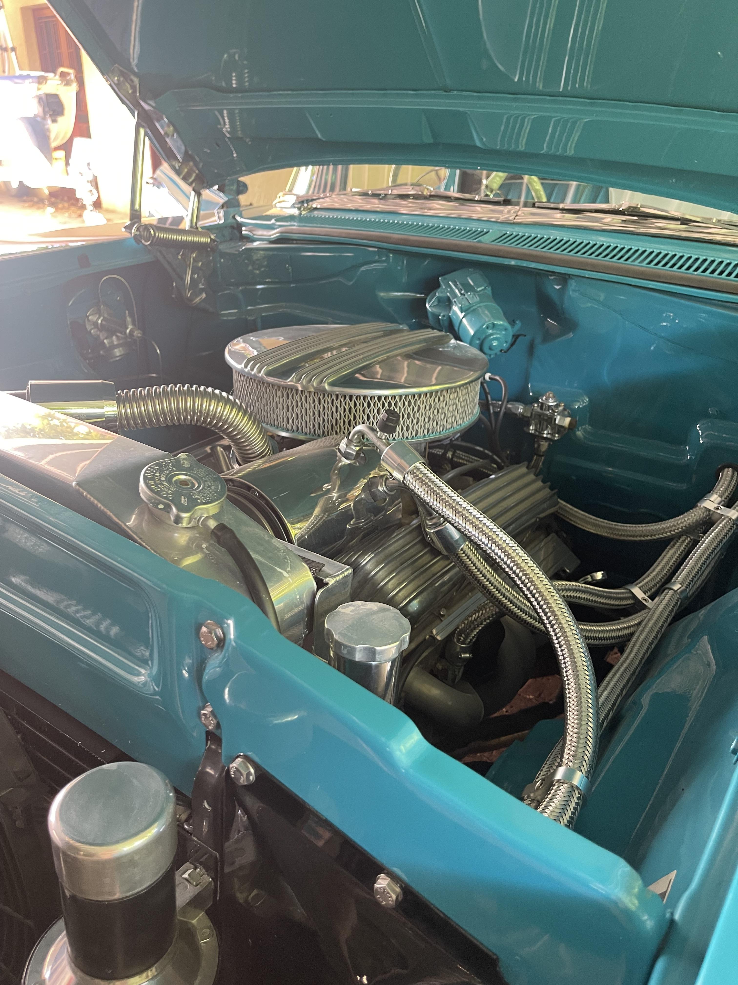 1957 PONTIAC SUPER CHIEF 4D SEDAN