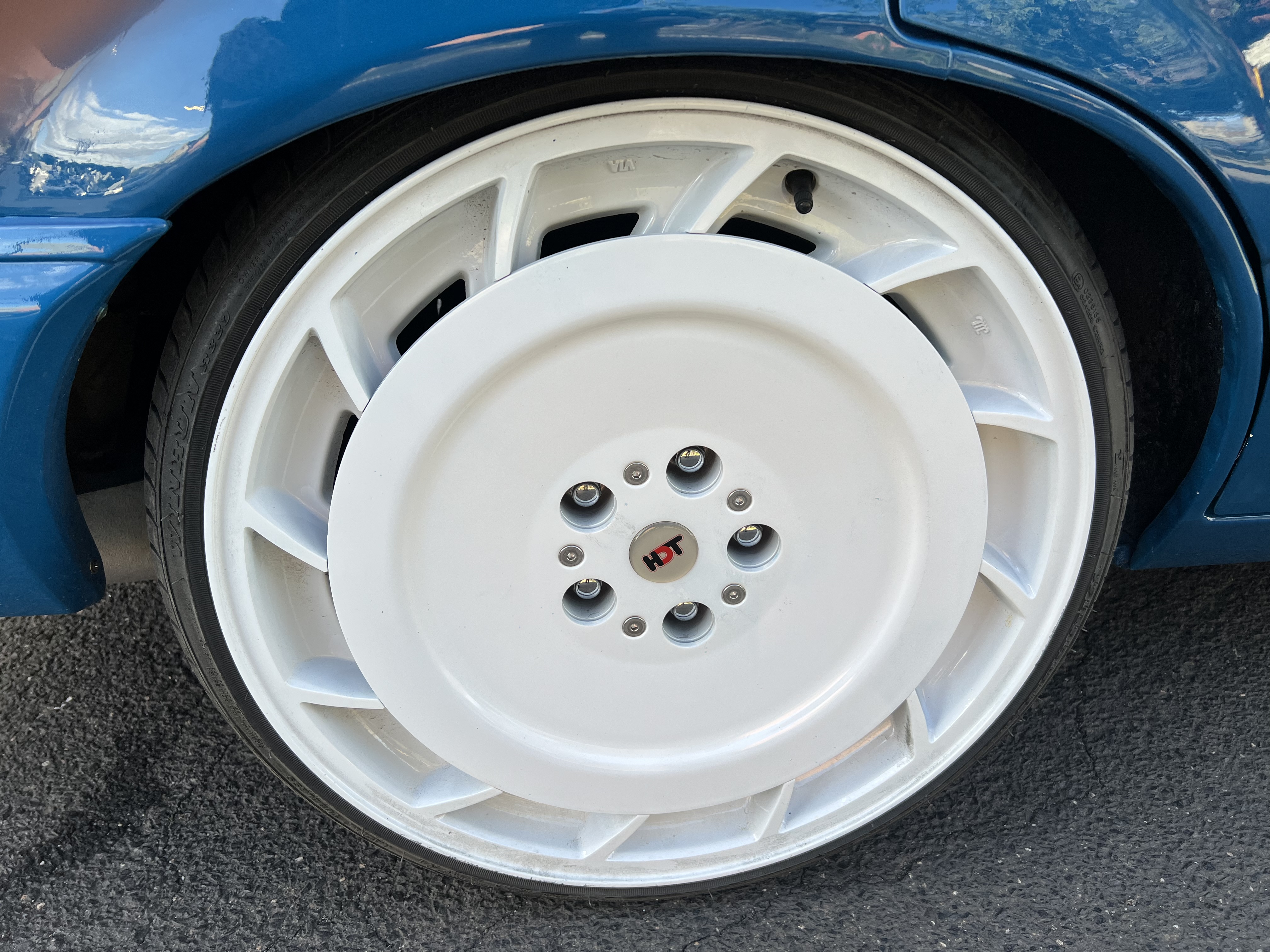 1985 HOLDEN COMMODORE VK SS GROUP 3 REPLICA AUTOMATIC SEDAN