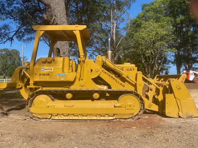 1983 CATERPILLAR 977L TRAXVATOR LOADER