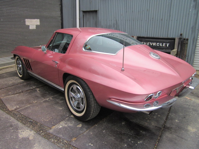 1966 CHEVROLET CORVETTE C2 327 AUTOMATIC 2D COUPE