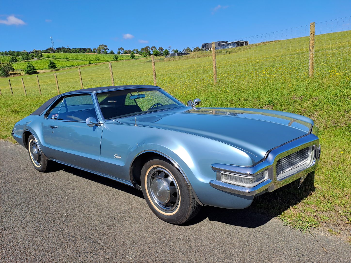 1968 OLDSMOBILE TORONADO COUPE
