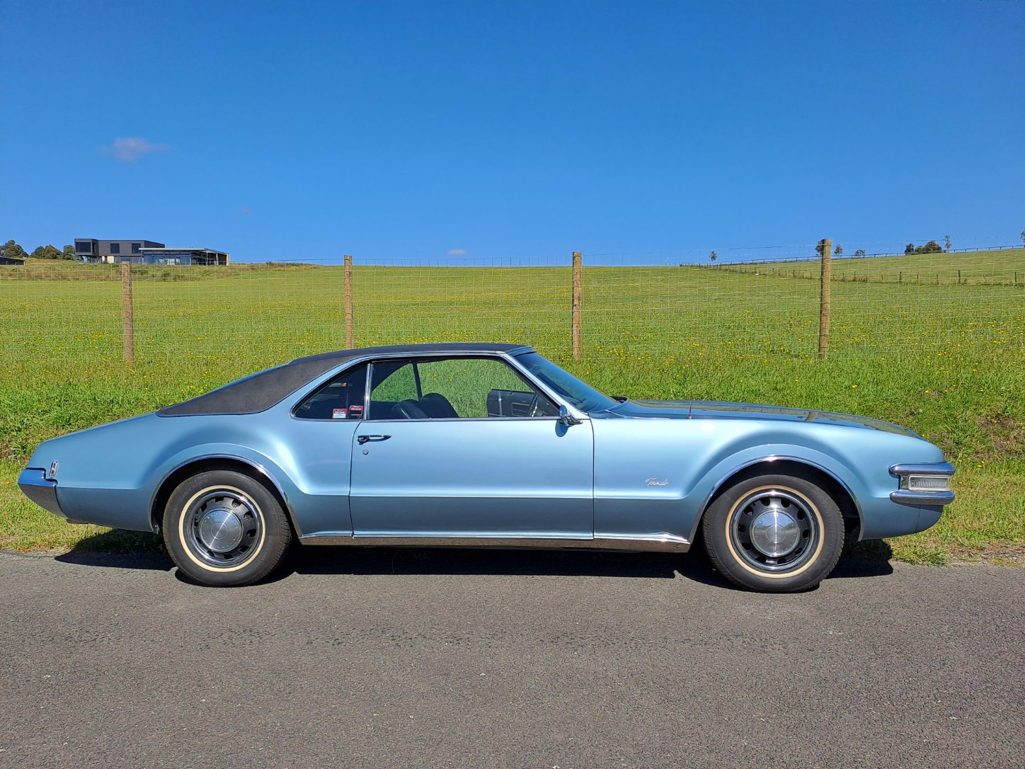 1968 OLDSMOBILE TORONADO COUPE