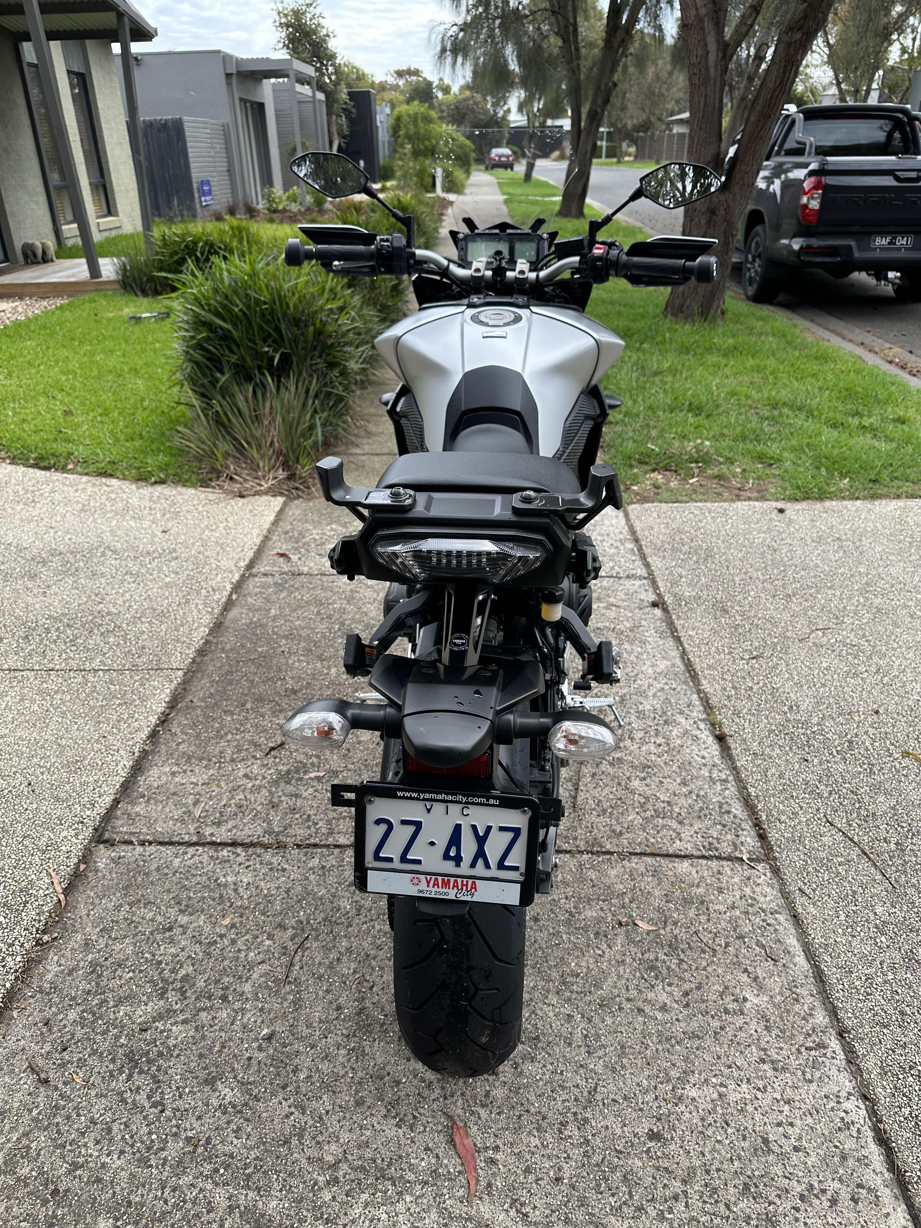 2016 YAMAHA MT-09 TRACER DUAL SPORTS