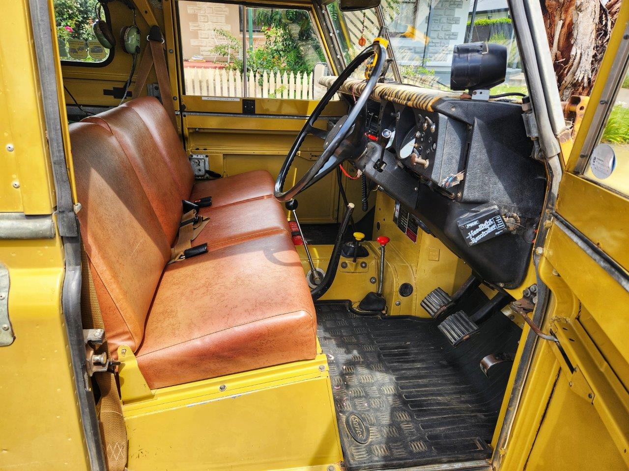 1976 LAND ROVER SERIES 3 LWB 4 CYLINDER PETROL MANUAL WITH ROVERDRIVE