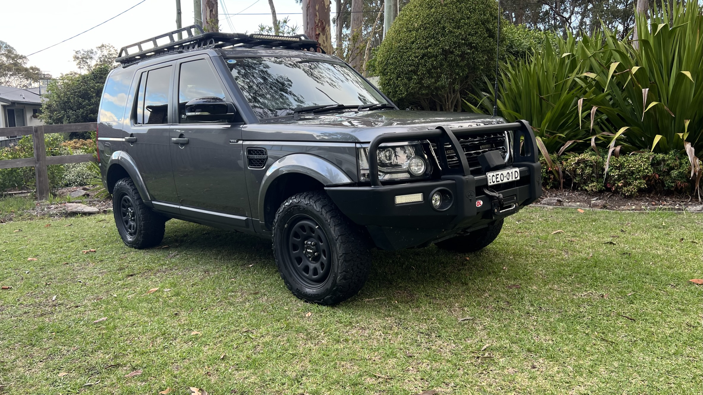 2014 LAND ROVER DISCOVERY WAGON 