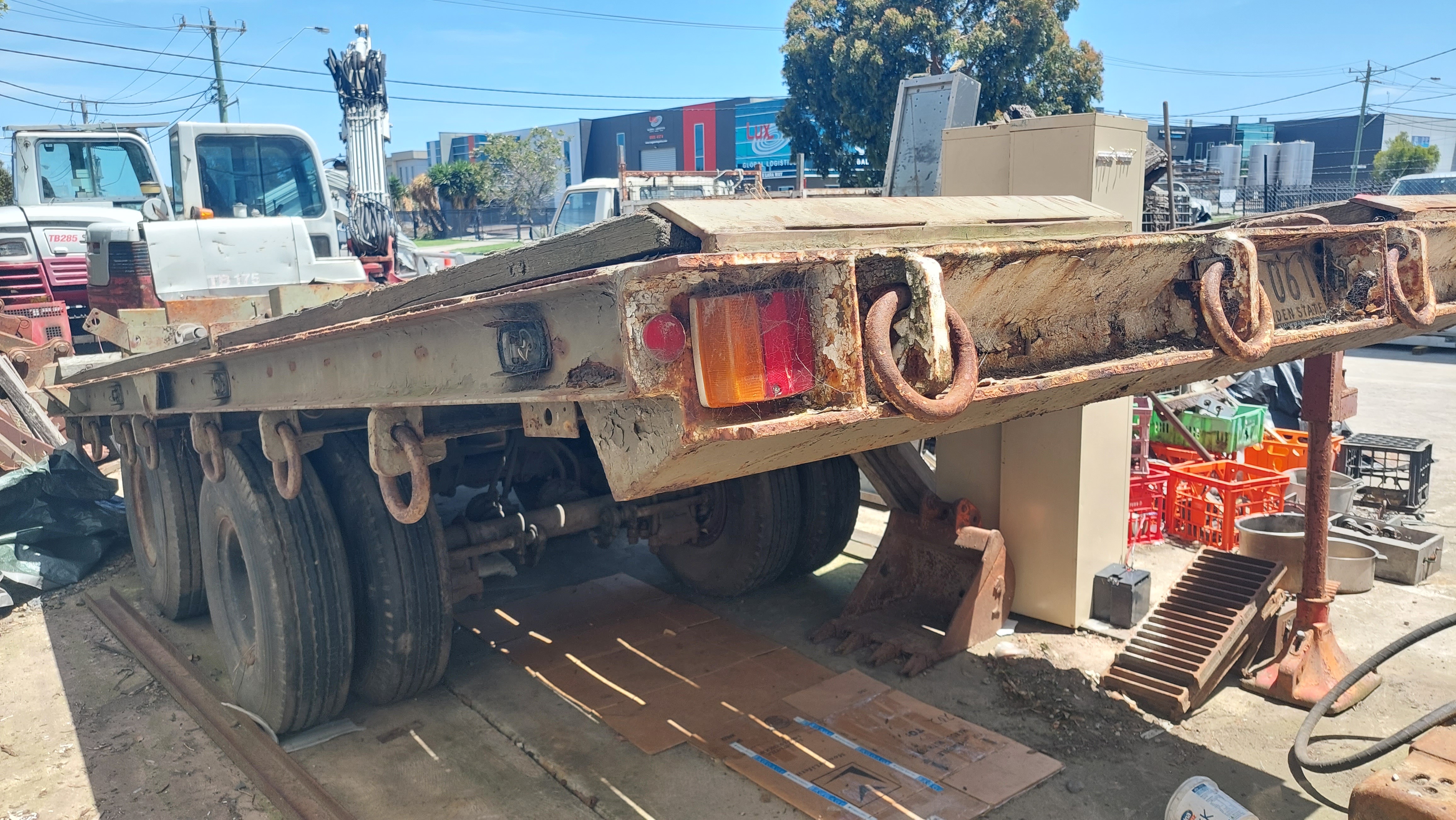 1971 FREIGHTER TRAILER