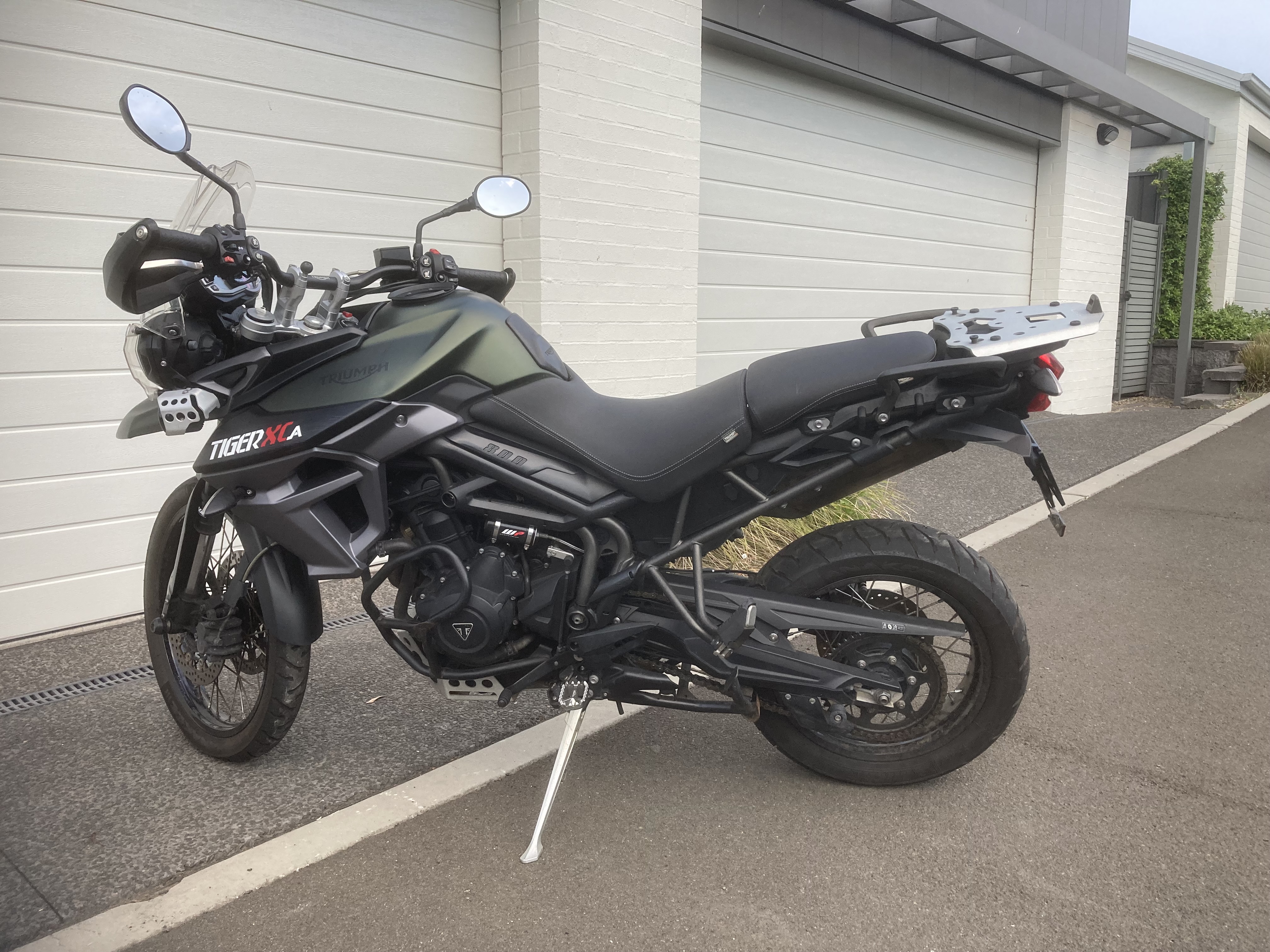 2015 TRIUMPH TIGER 800 XCA DUAL SPORTS 